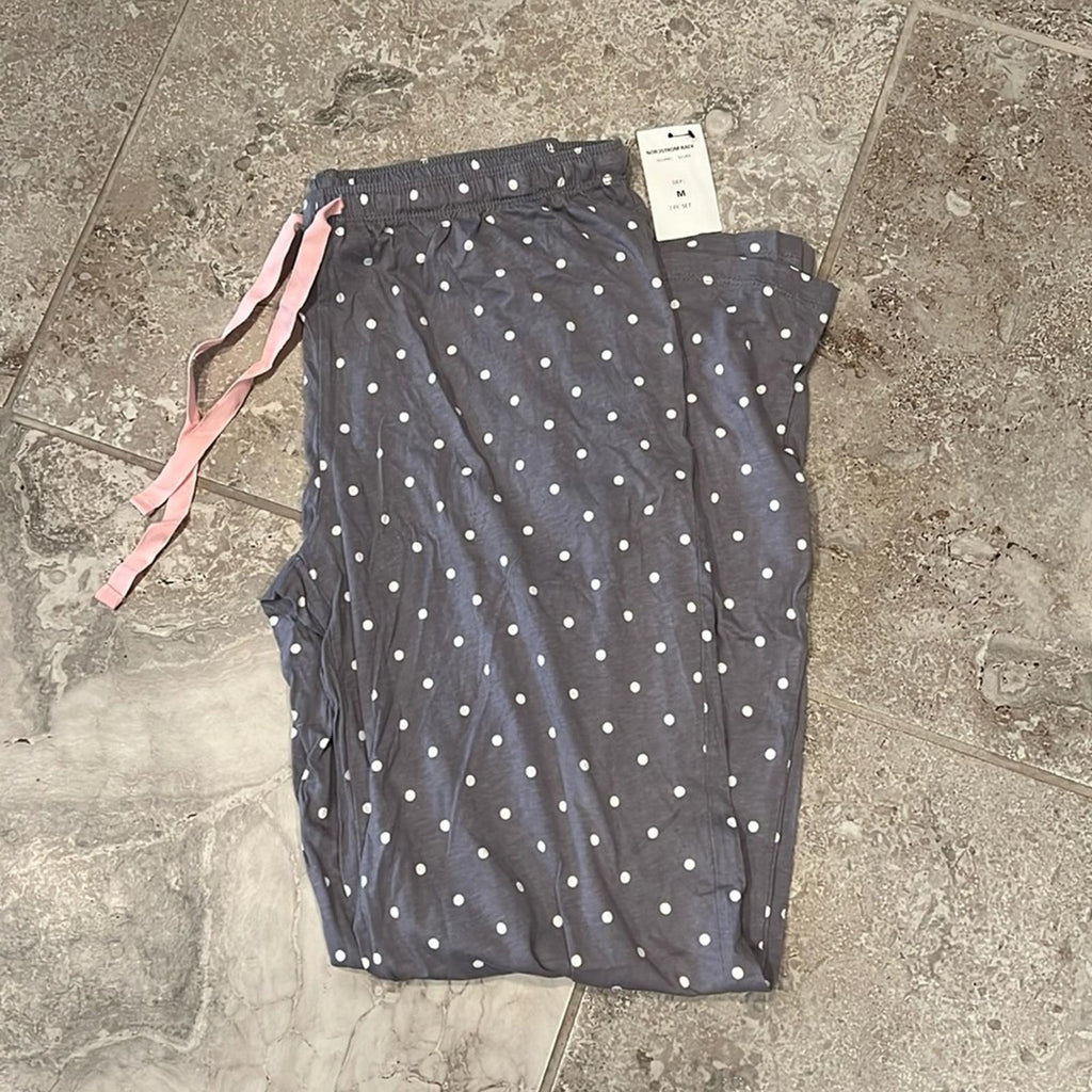 NWT Cozy Zoe Polka Dot Pajama 2-Piece Set in Silver/Gray Size M New w/Tag
