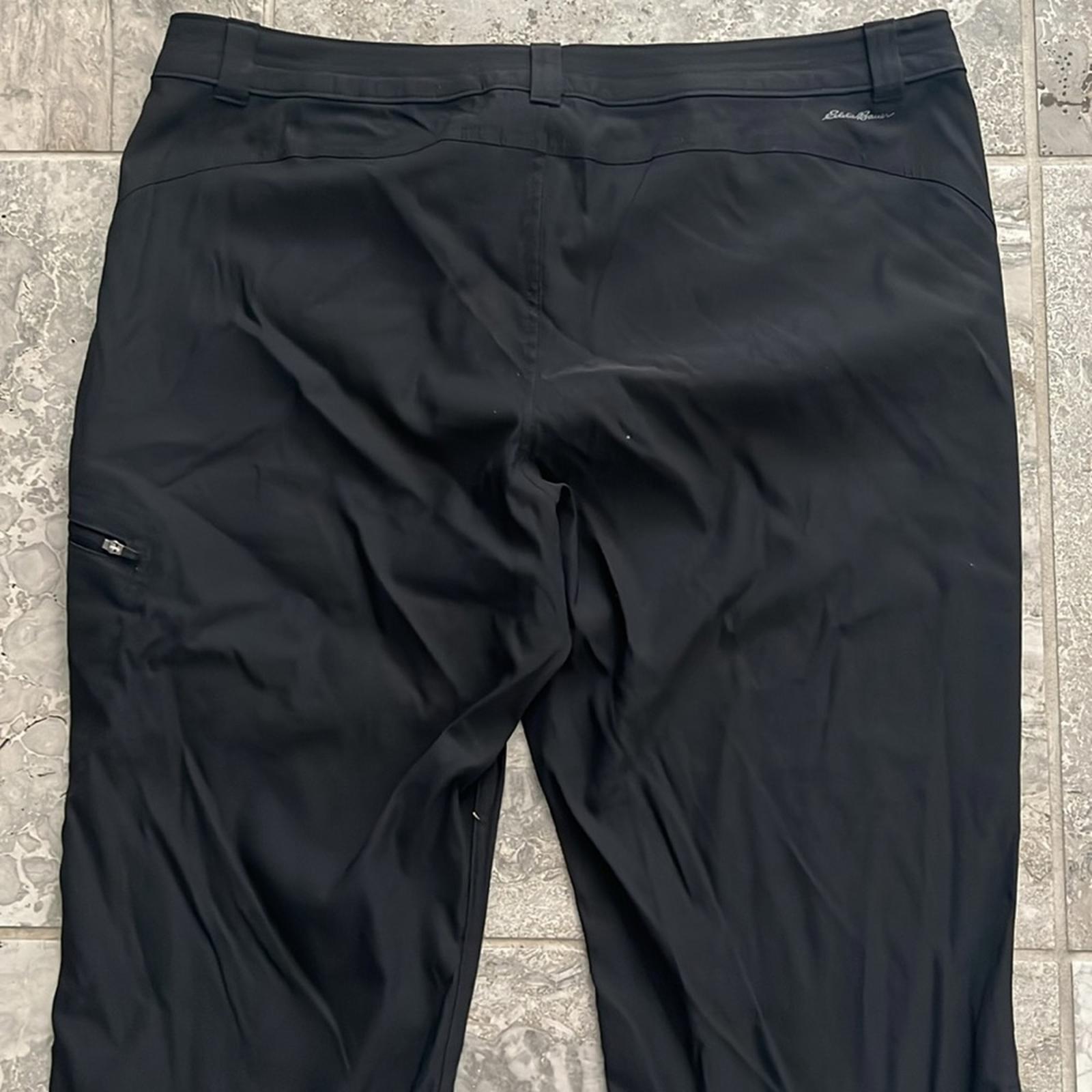 NWT Eddie Bauer Rainer Capris Pants in Black, Size 16 New with Tag