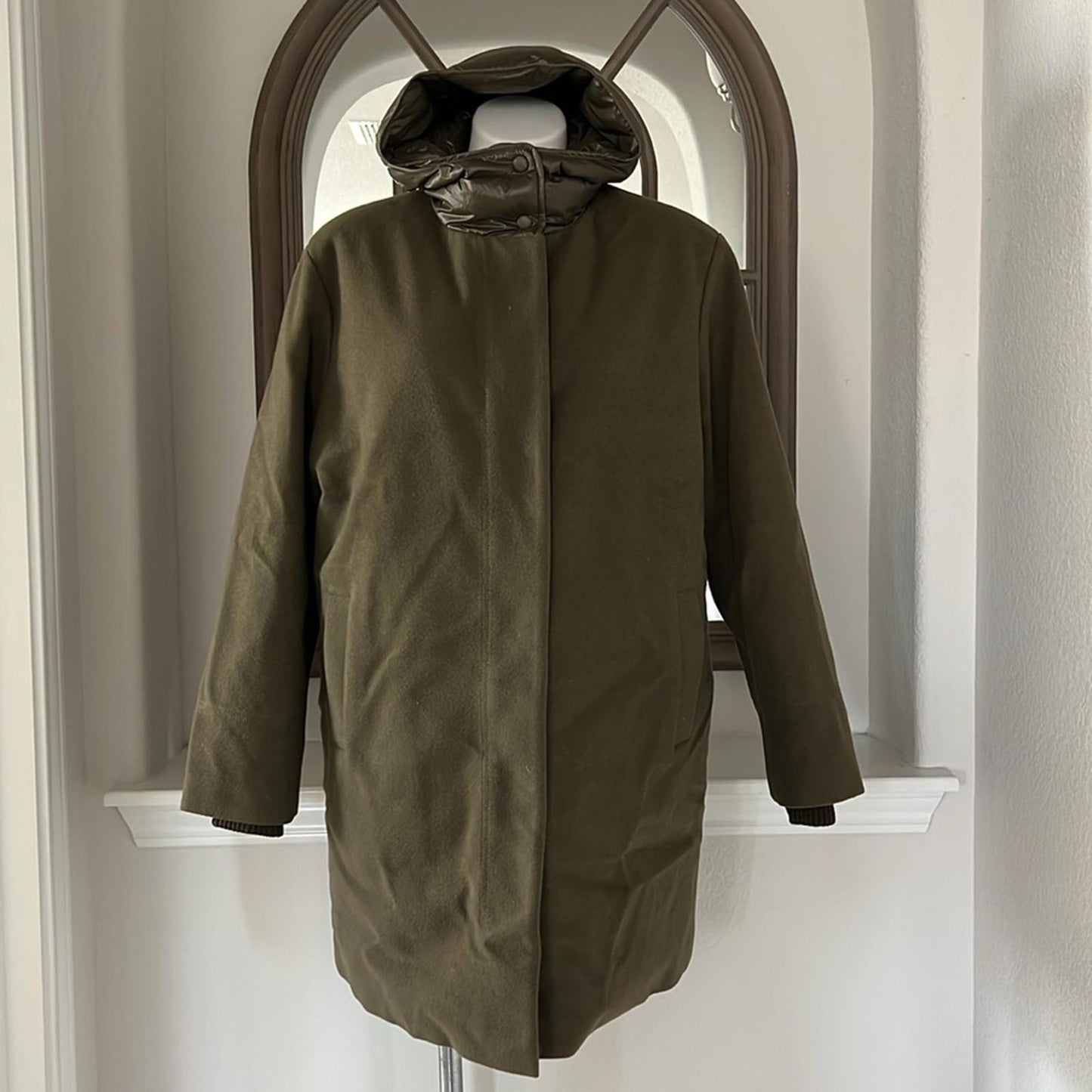 Norwegian Wool Cashmere Wool Hooded Down Parka, No Belt, Size M NWT $1,695