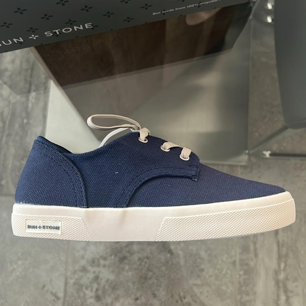 Sun+Stone Little Boys Kiva Lace Up Core Sneakers in Navy Blue Size 1 New in Box