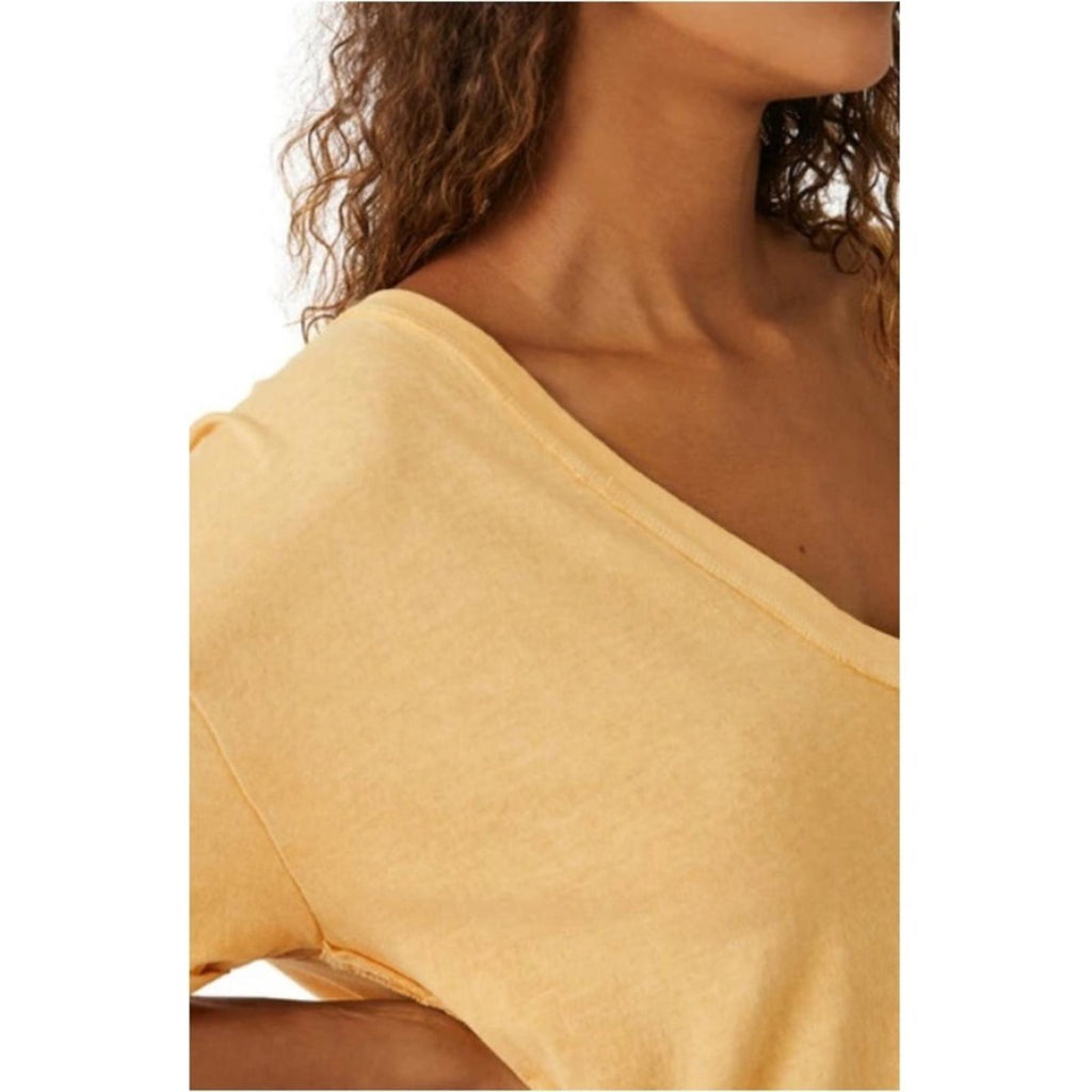 NWT Free People Keep Me V-Neck Cotton T-Shirt, Peach Sunrise Size XS New w/Tag