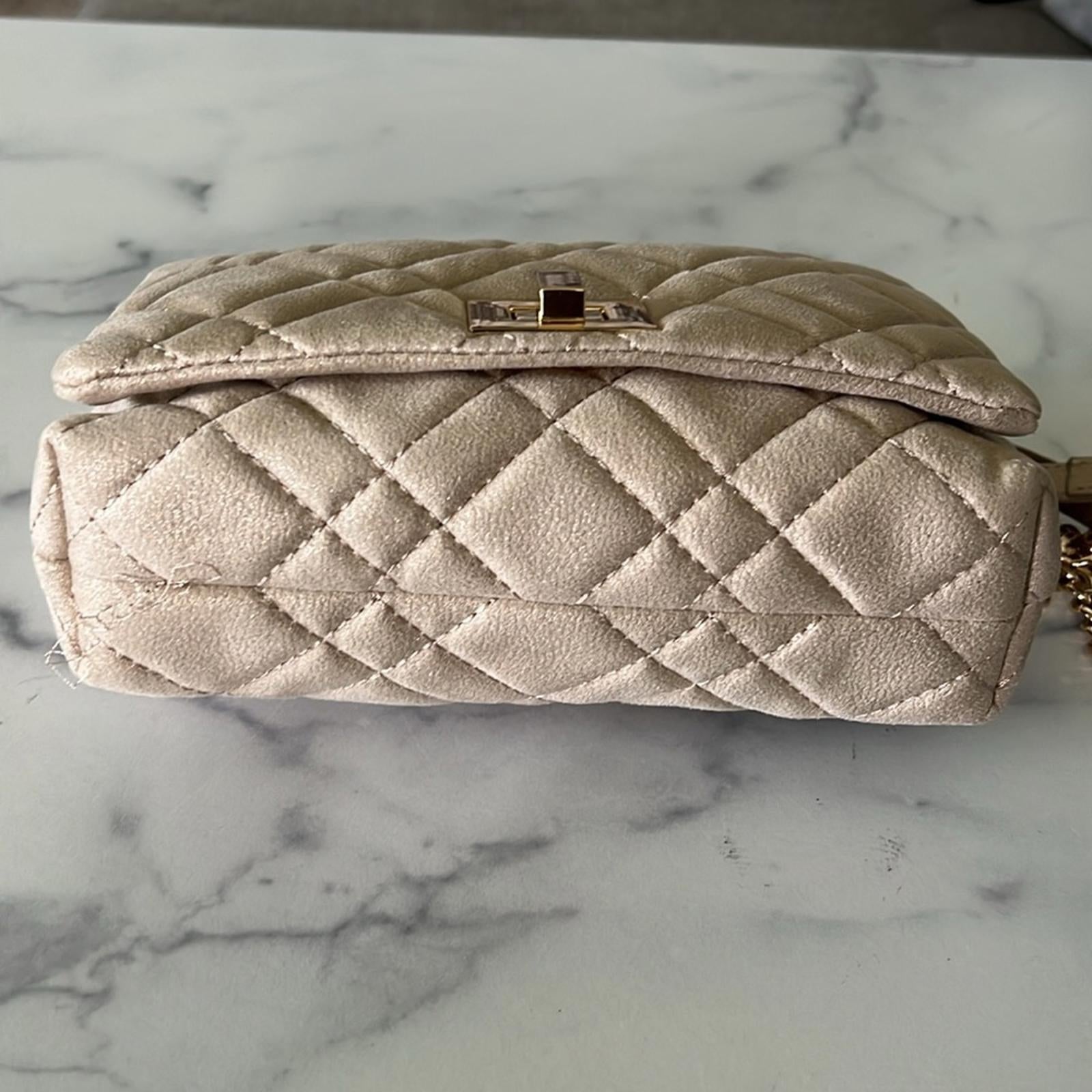 I.N.C. Small Ajae Pearlized Quilted Crossbody Champagne Pearlized, NWT