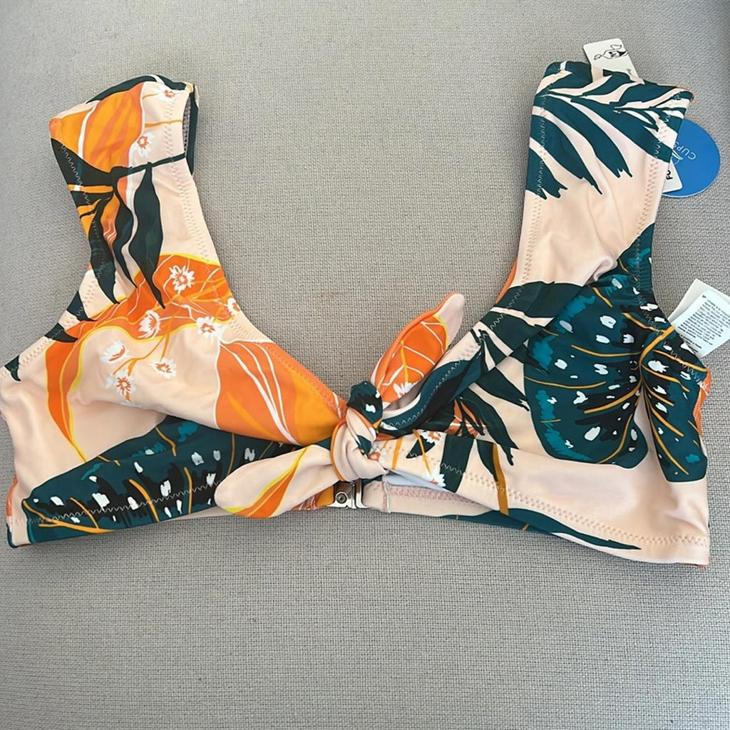 NWT Cupshe Bright Leafy Print Bikini Top, Size M New w/Tag (SOLD OUT)
