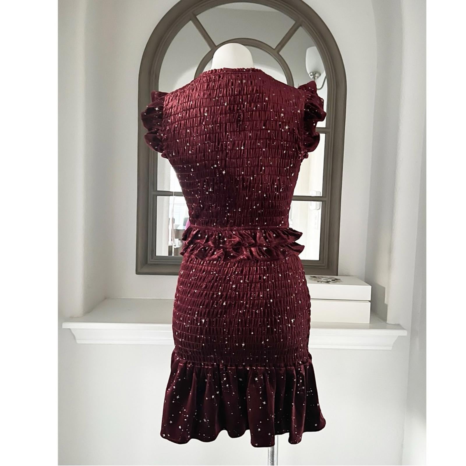 Aqua Velvet Smocked Mini Dress in Burgundy w/Star Print, Size S New w/Tag $88