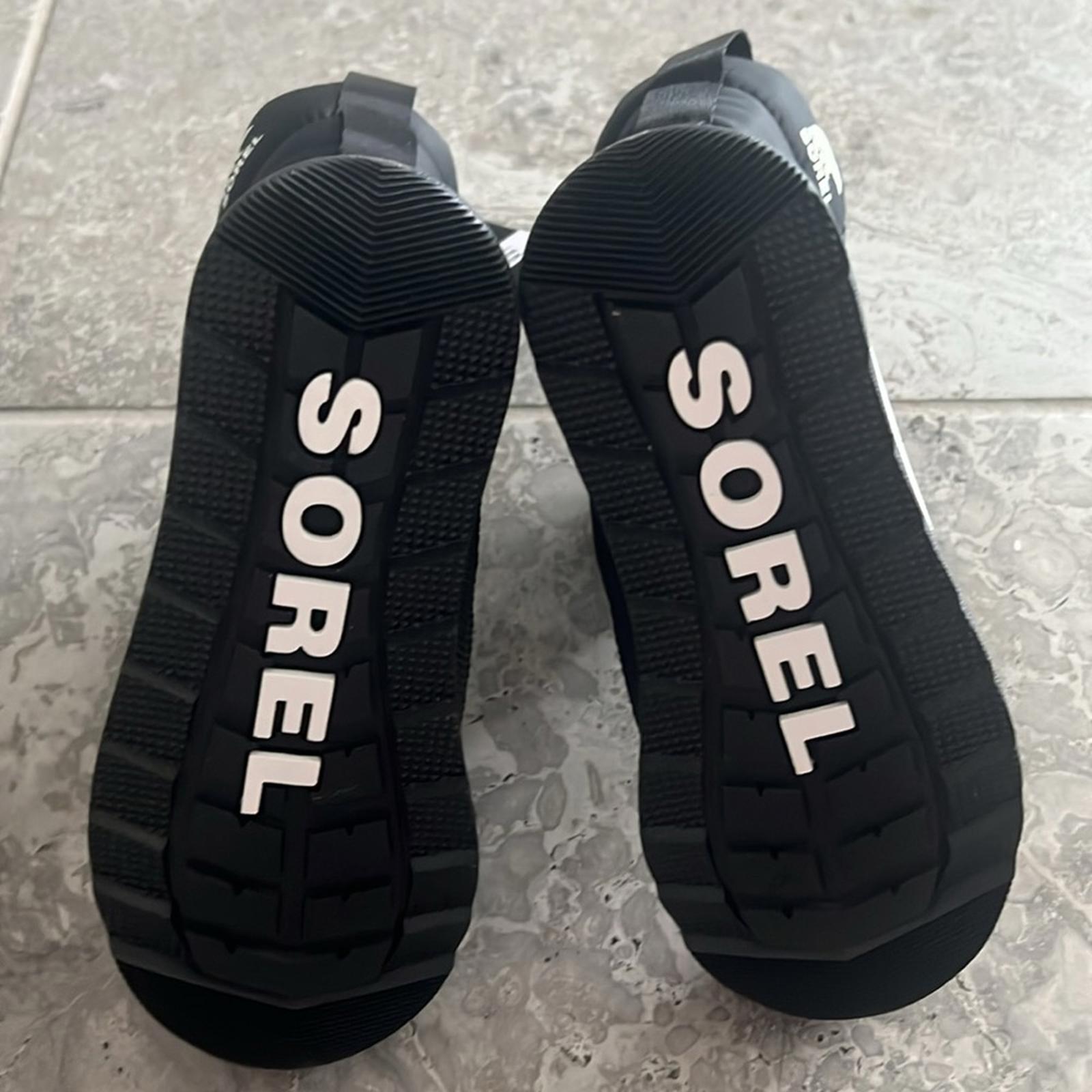 Sorel Big Kids Whitney II Puffy Waterproof Mid Boots in Black Size 13 NEW in Box