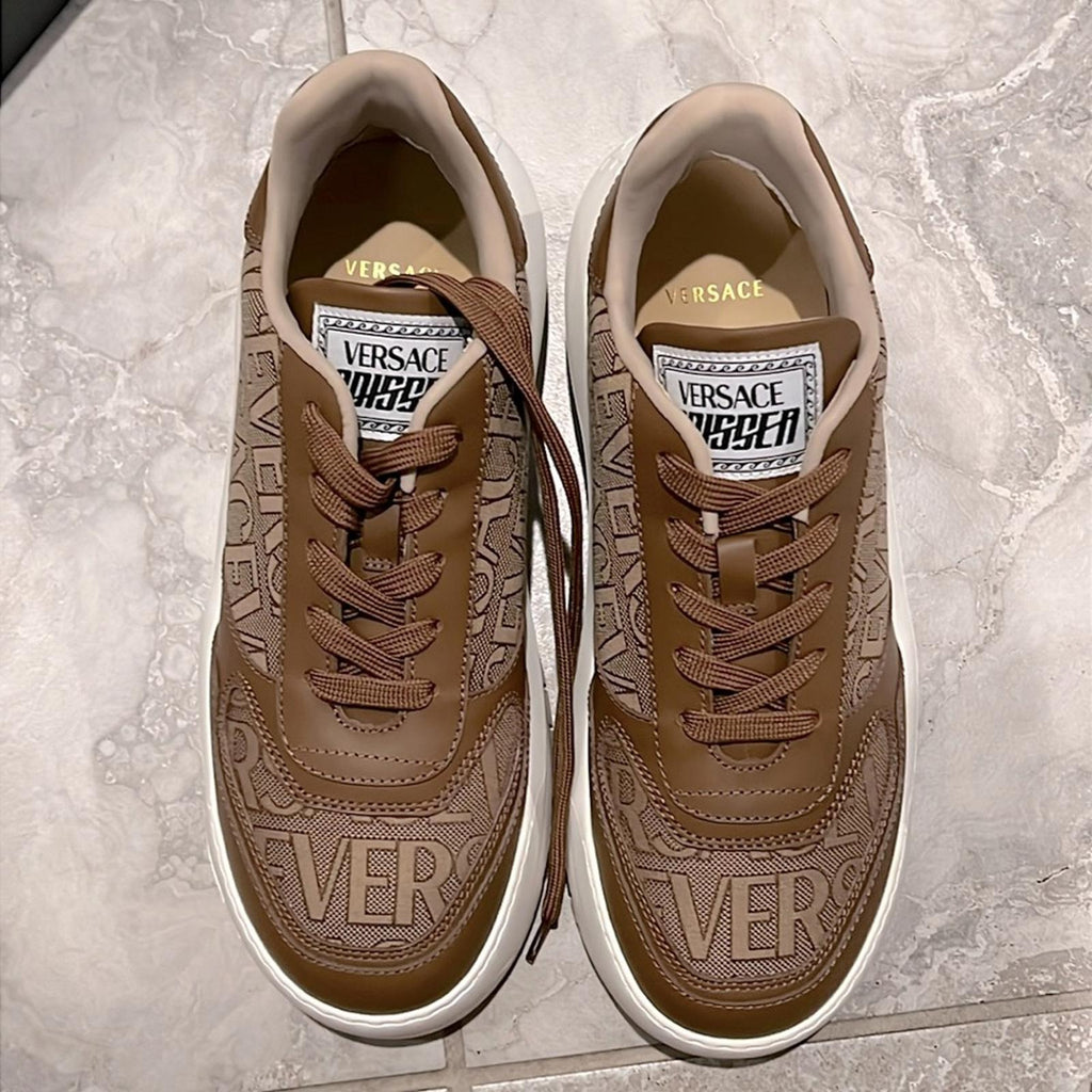 Versace AllOver Logo Odissea Low-Top Men’s Sneakers, Beige/Brown, NEW, Size 42.5
