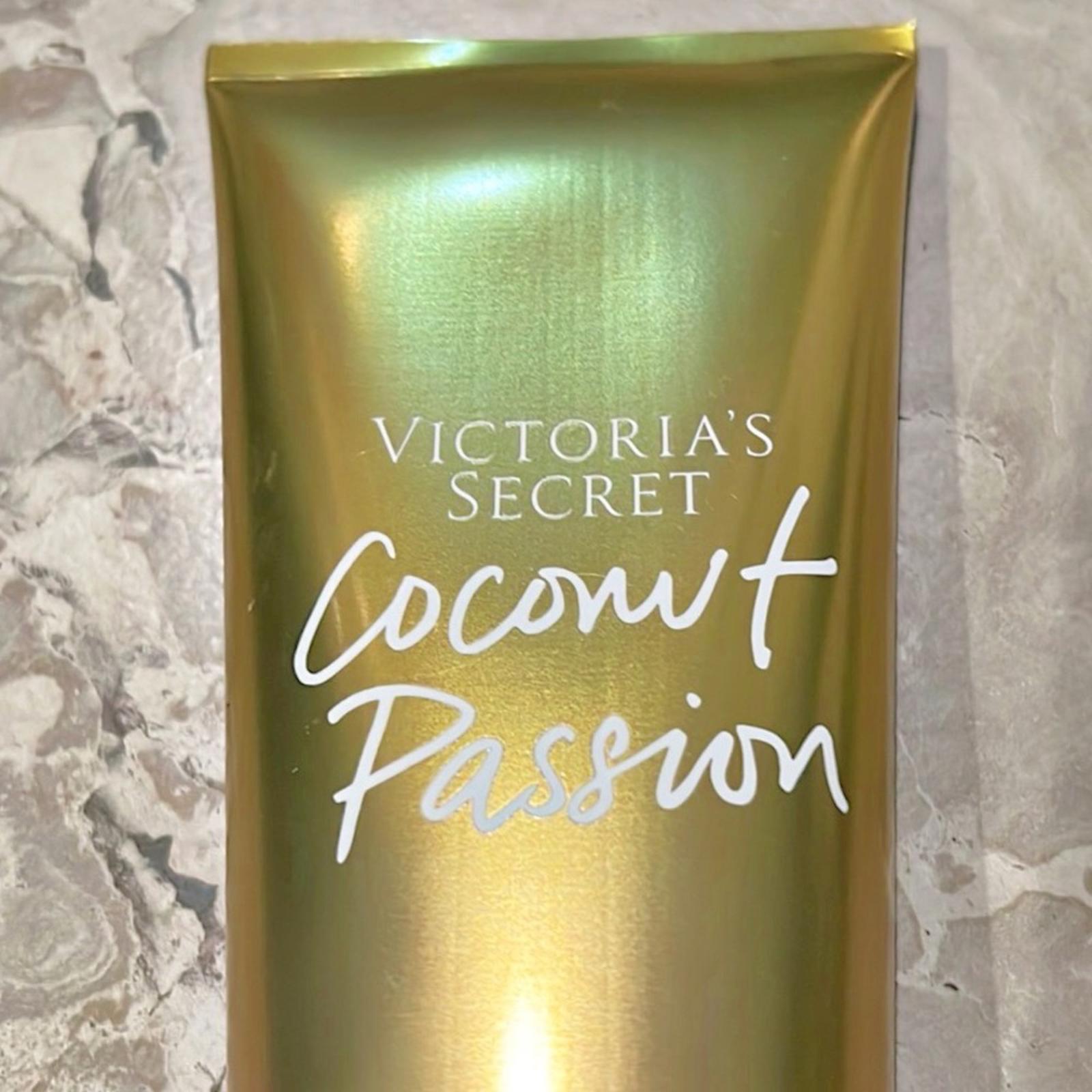 NEW Victoria’s Secret Coconut Passion Body Lotion 236ml/8fl oz. Fragrance
