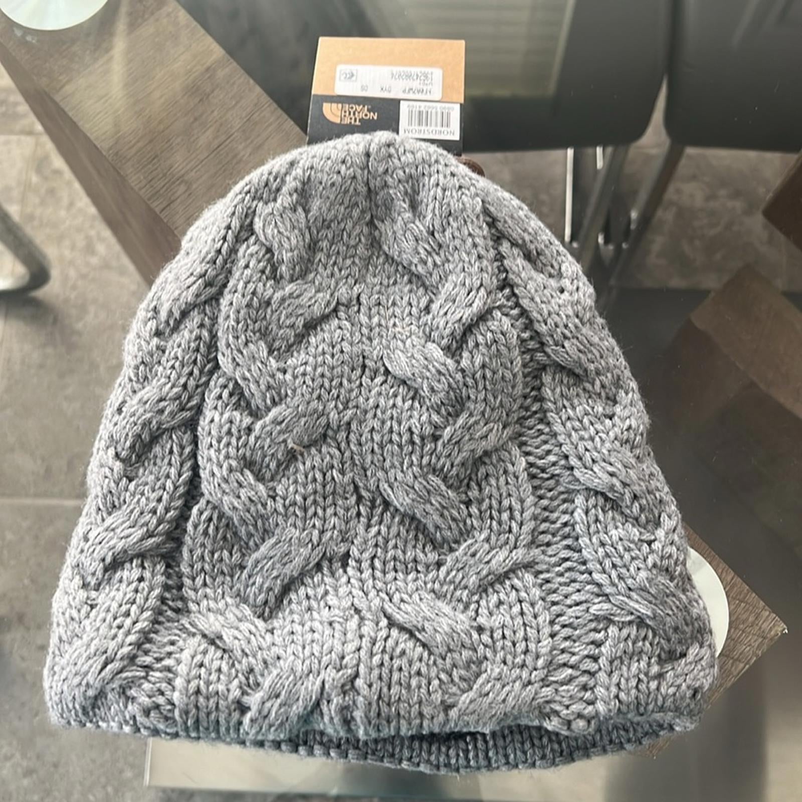 The North Face Women's Cable Minna Beanie - TNF Light Grey Heather, New w/Tag