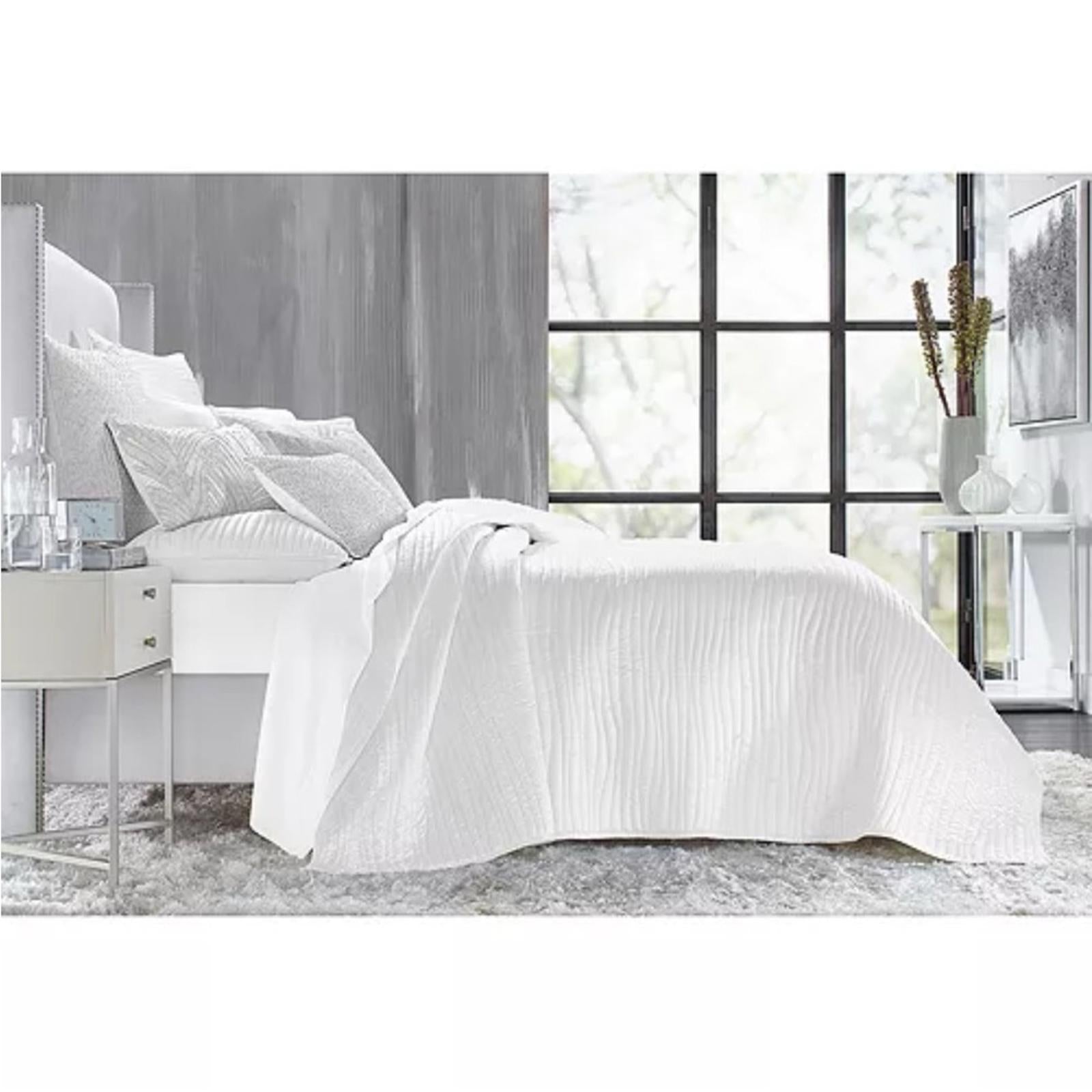 Hudson Park Collection Palmetto Cotton Silk Quilted Standard Sham White NWT $200