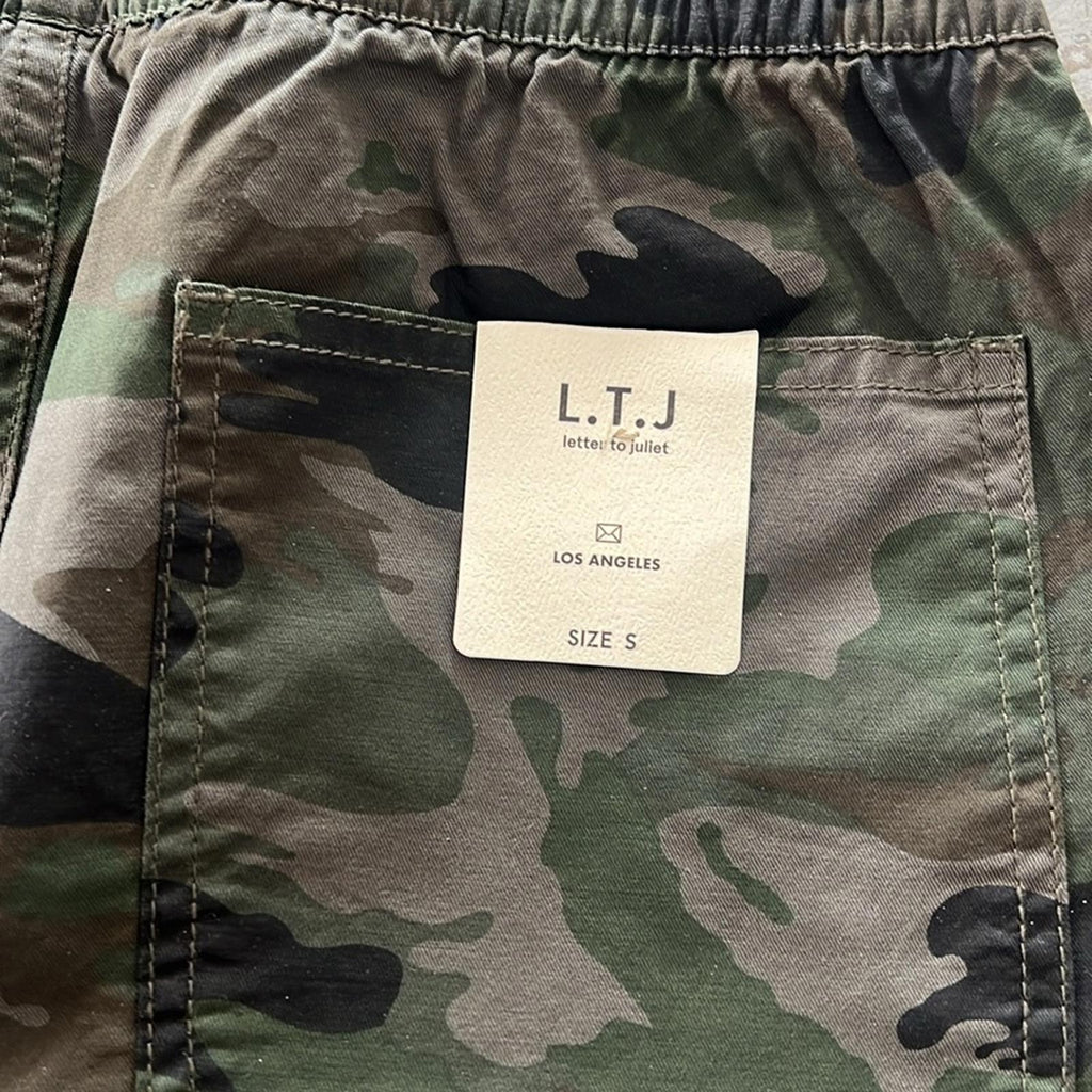 L.T.J Letter to Juliet Cargo Joggers in Camo, Size S New w/Tag