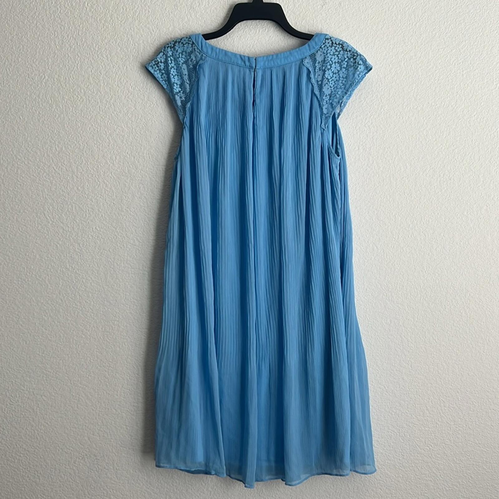 DKNY Pleated Cap Sleeve Party Shift Dress in Light Blue, Size 16 EXCELLENT! $139