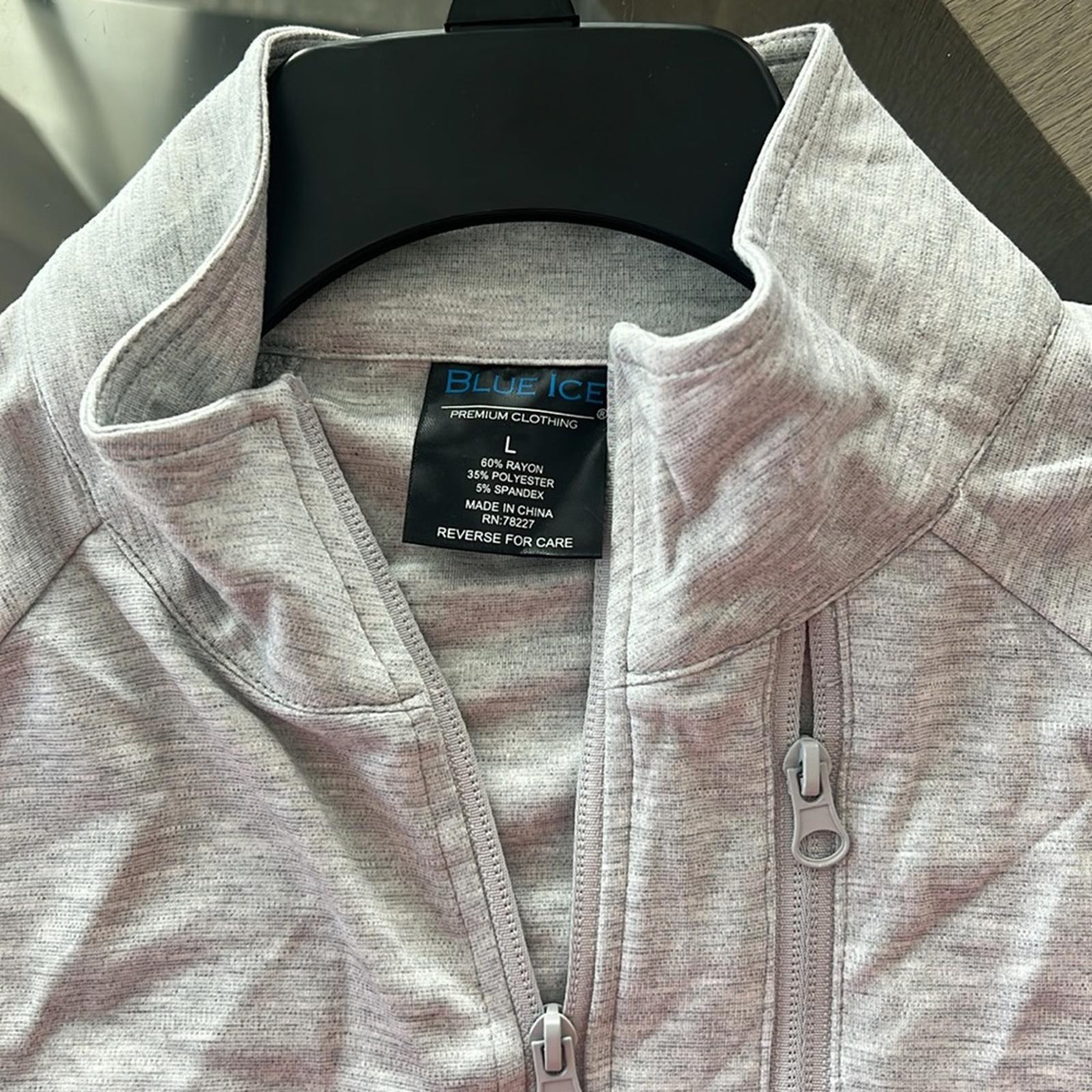 Blue Ice Moisture Wicking Performance Active Track Jacket in Grey, Size L NWT