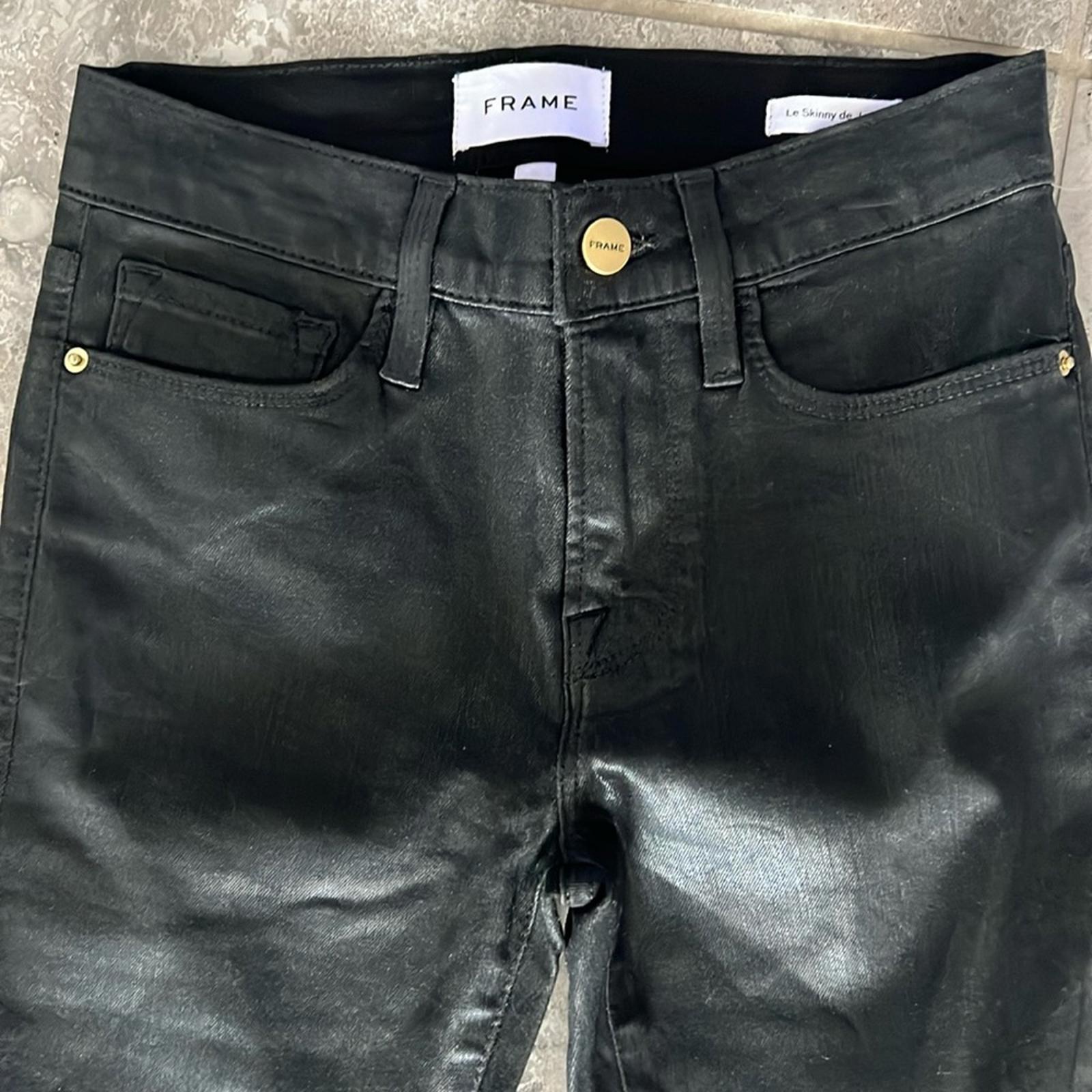 FRAME Le Skinny De Jeanne Jeans in Noir, Coated Denim Size 25 New w/Tag $238