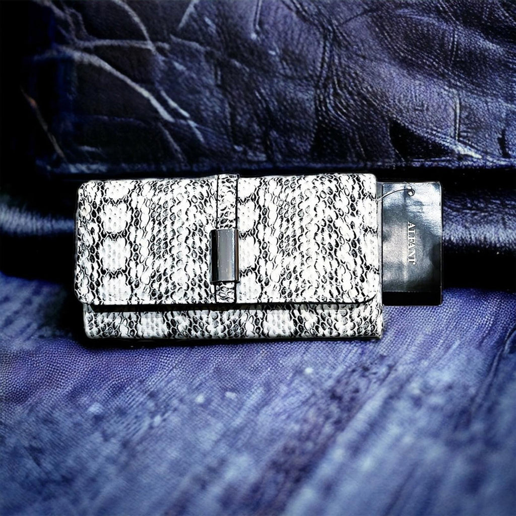 NWT Alfani Bangle Organizer Wallet - Whipsnake New w/Tag Retail $39.50