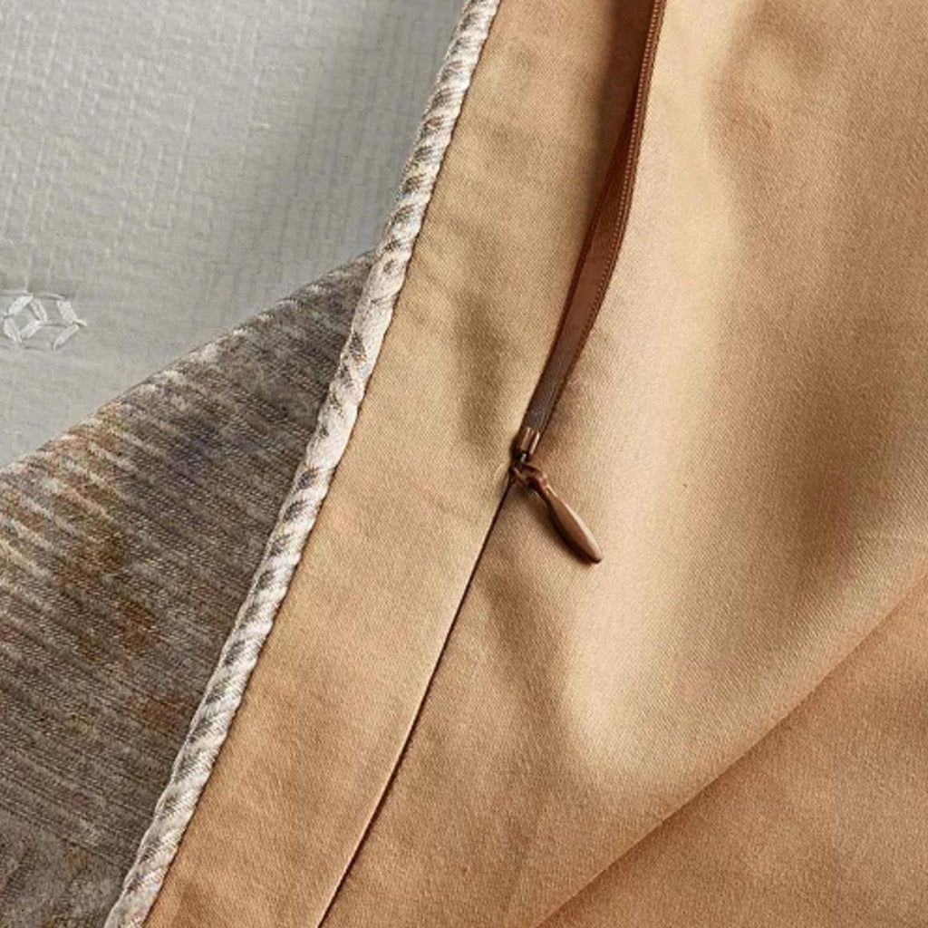 Hudson Park Collection Linear Sandstone Duvet Cover, NWT, Size Full/Queen $425