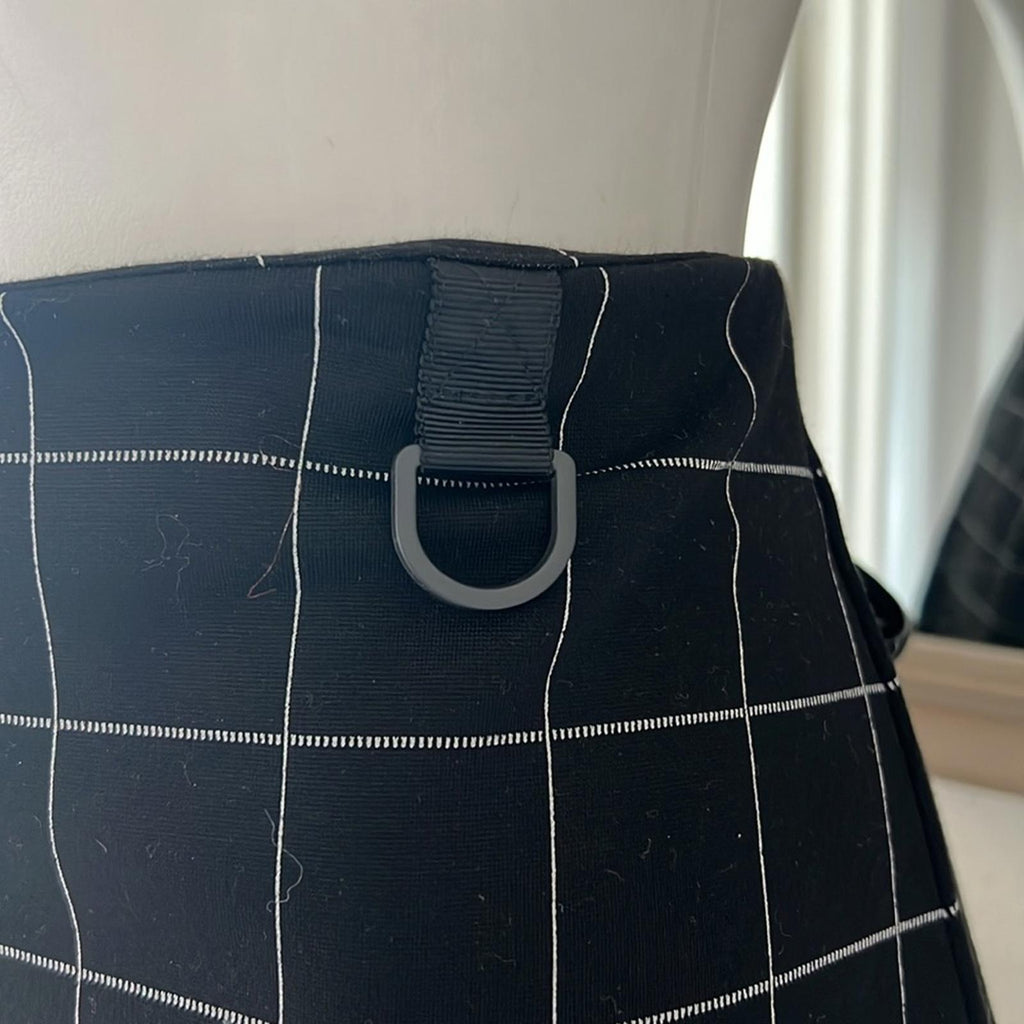 Kenneth Cole Skirt in Black Window Pane Print, Size 16 NEW w/Tag