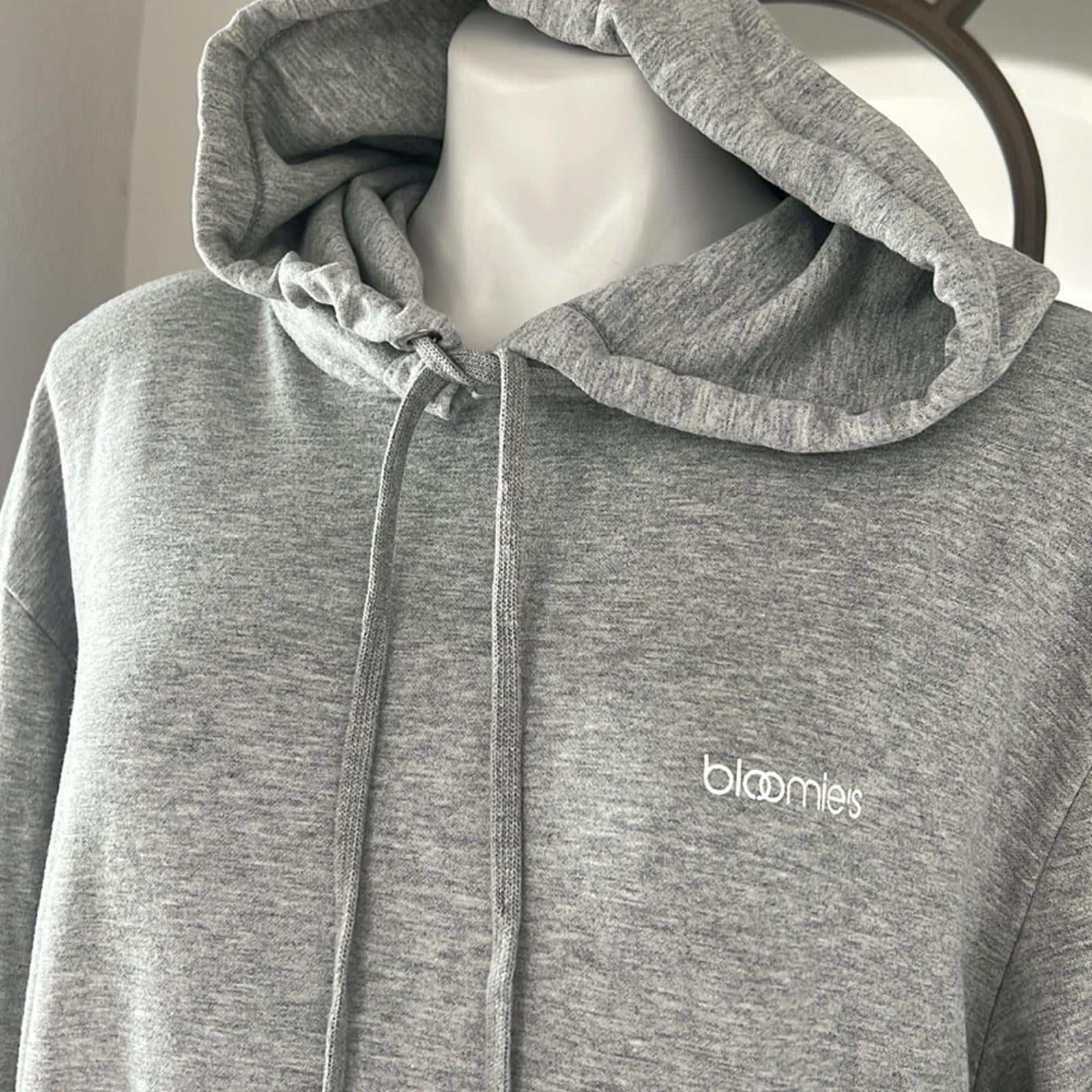 Bloomie's Unisex Rainbow Logo Hoodie in Heather Grey, Size M New w/Tag $98
