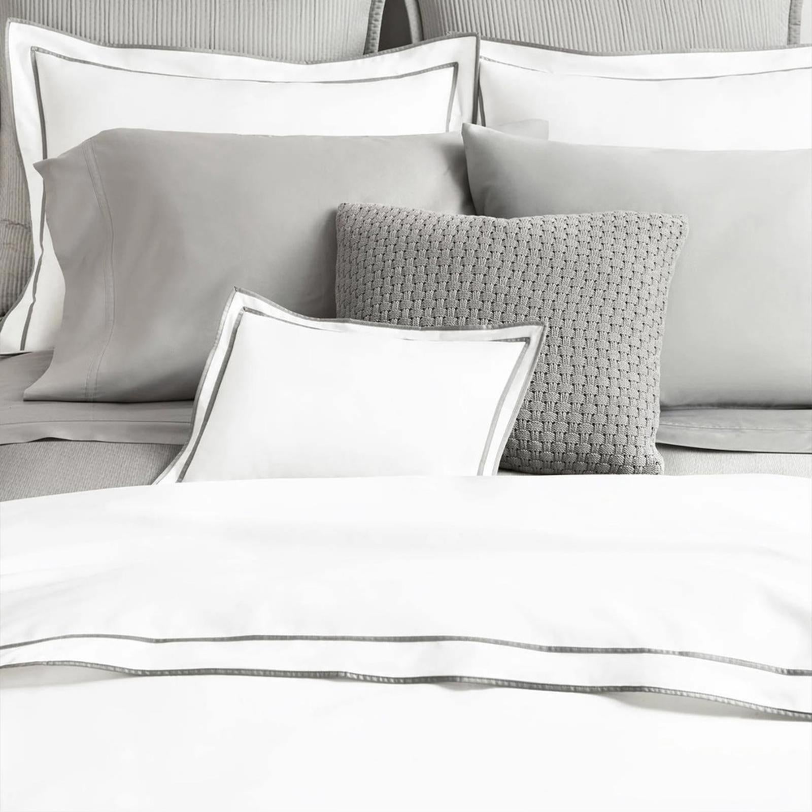 Lauren Ralph Lauren Spencer Sateen Border Queen Duvet Cover Soft Grey New w/Tag
