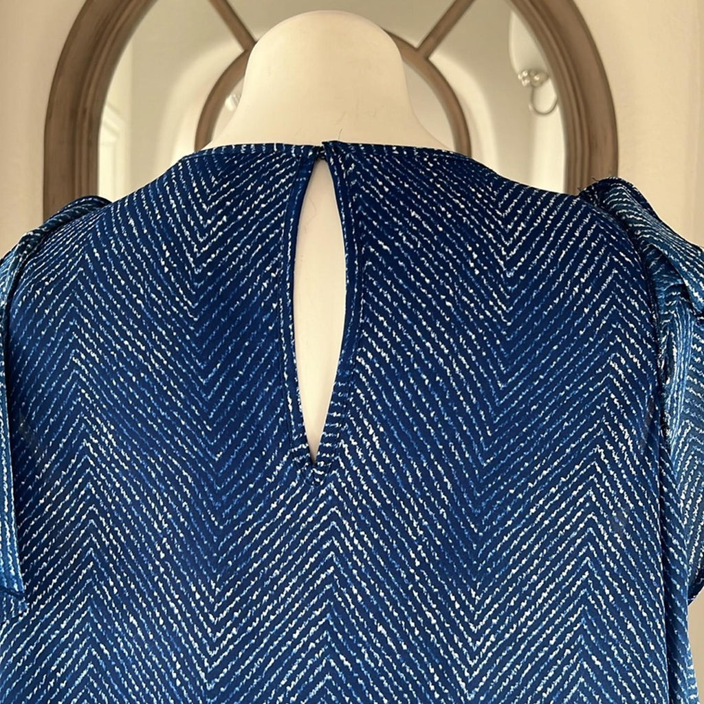 Michael Kors Cold Shoulder Ruffle Long Sleeve Blouse, Size XL $110 EXCELLENT