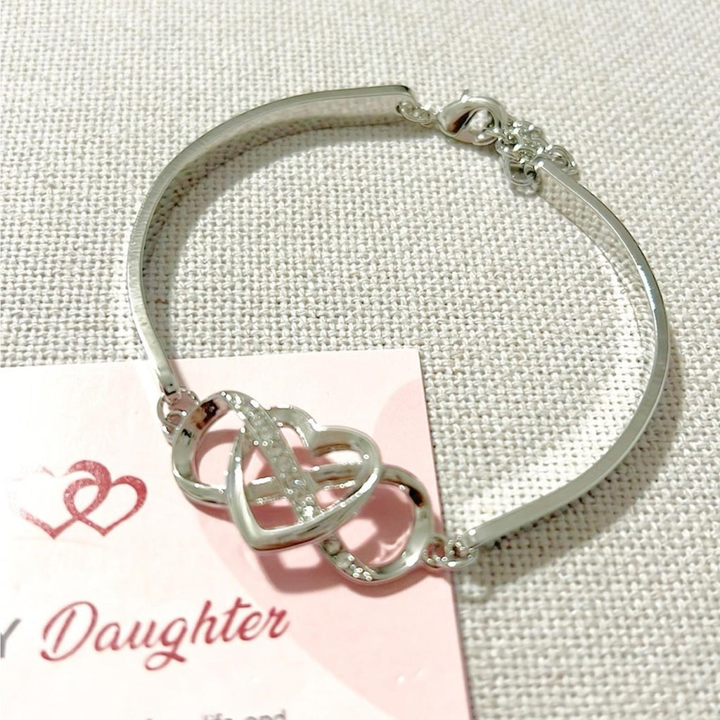 Beautiful Silver “Daughter” Bracelet New with Tag