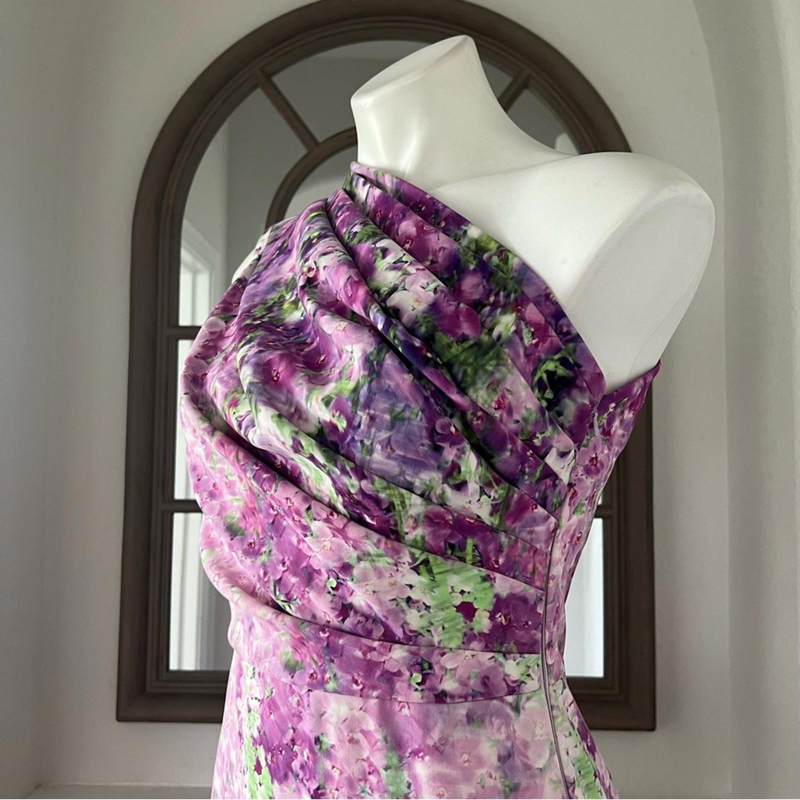 BADGLEY MISCHKA One-Shoulder Purple Orchid Gown, Size 4 Retail $990