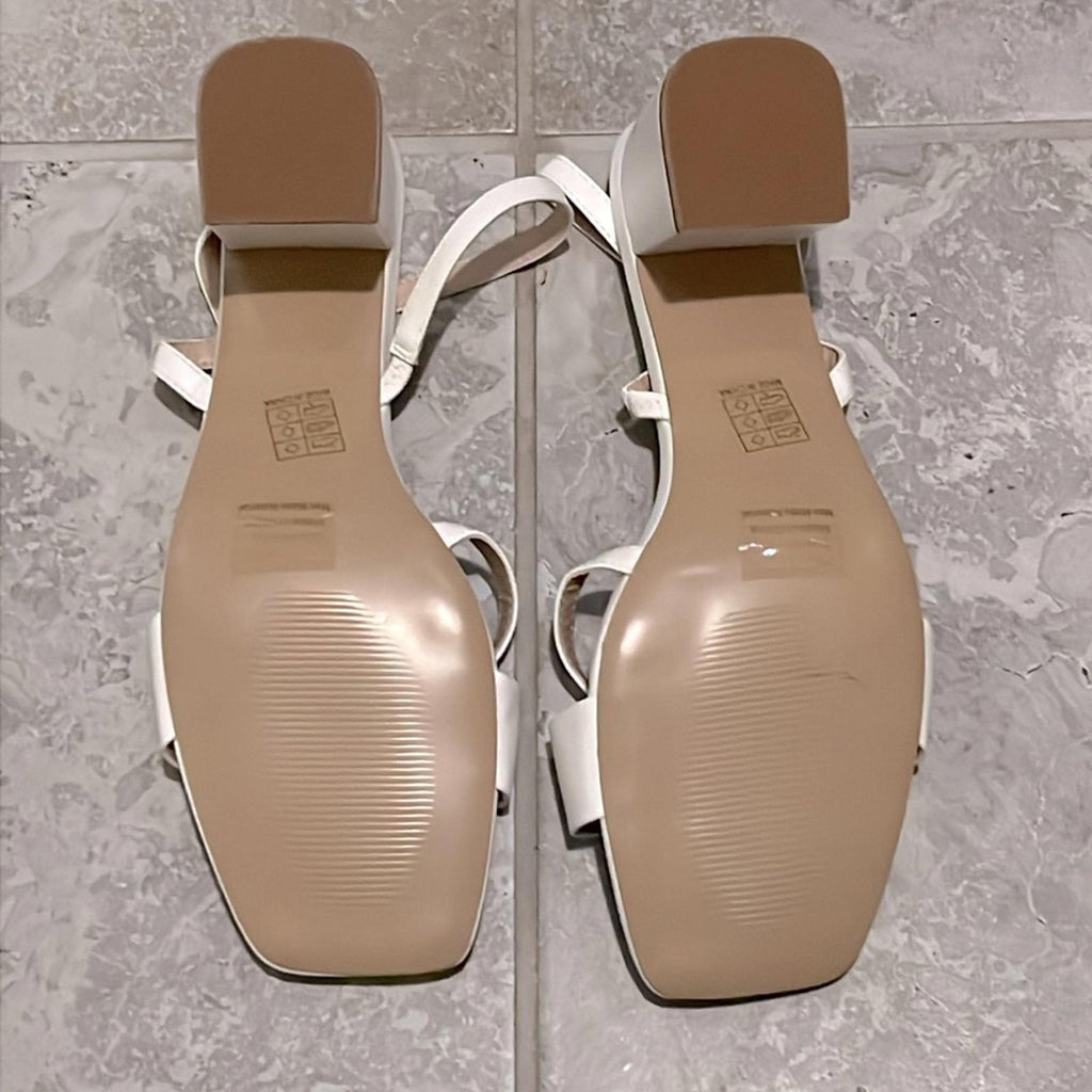 NEW Journée Collection Lirryc Dress Sandals in White, Size 12 New w/o Box