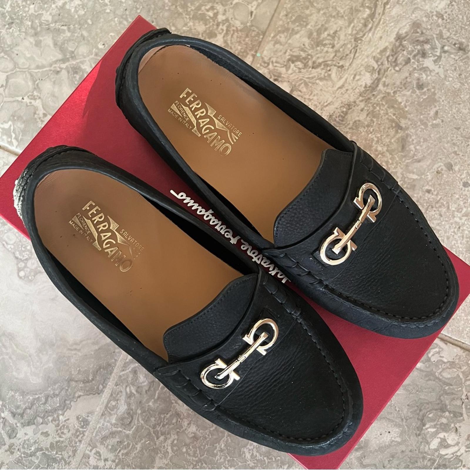 Salvatore Ferragamo Odilia Nubuck Driving Loafers, Black Size 8 EXCELLENT!