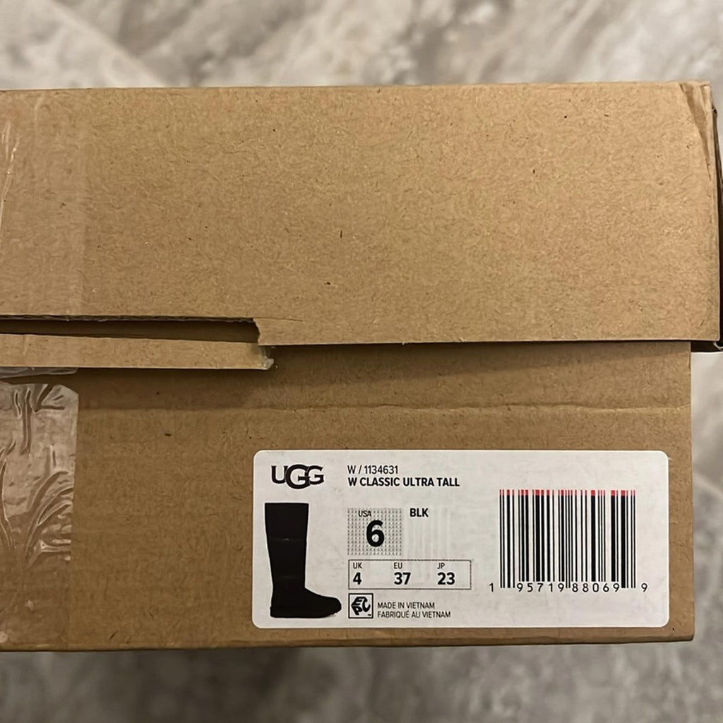 UGG Classic Ultra Convertible Tall Boots in Black, Size EU37 US6 New in Box
