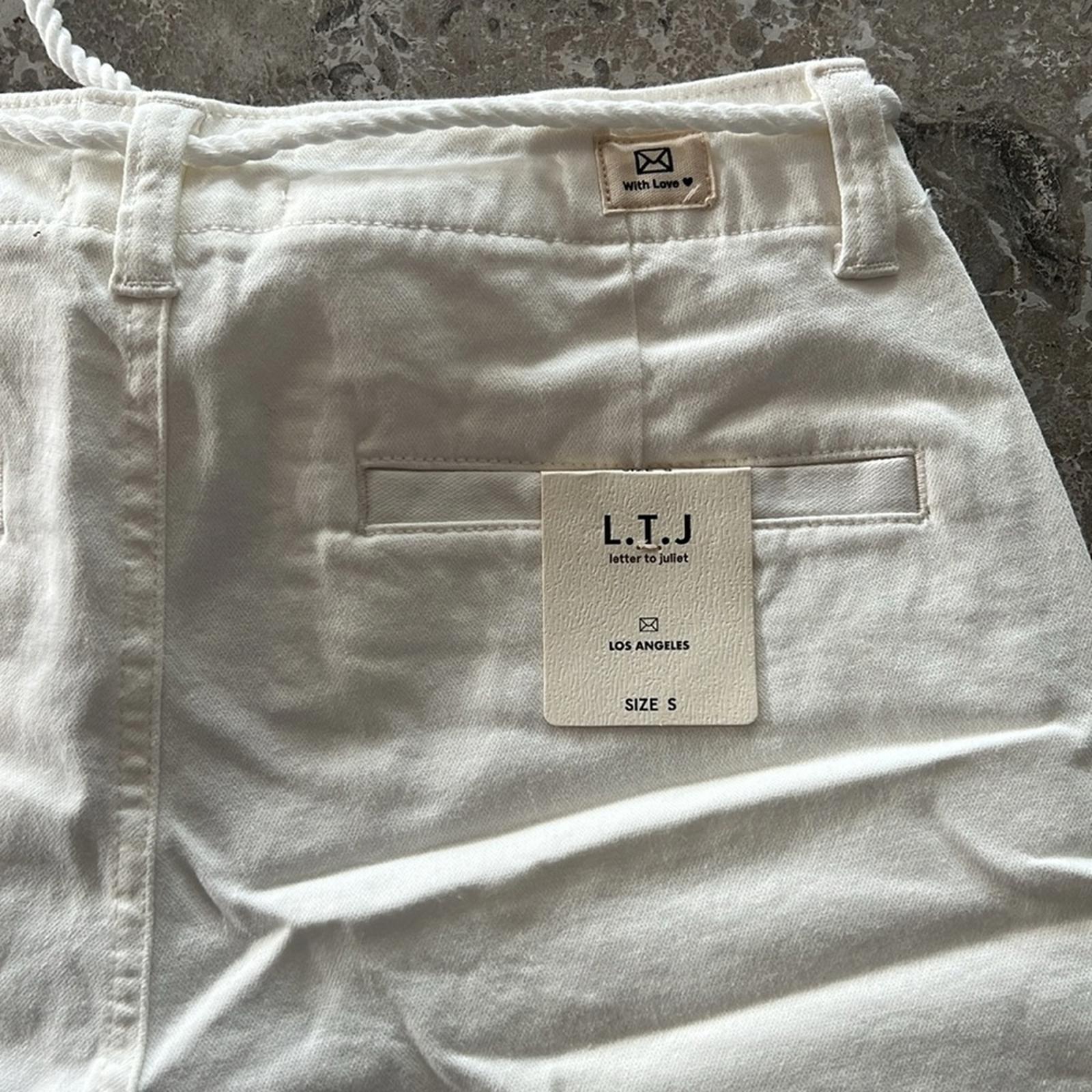 L.T.J Letter to Juliet Belted White Shorts, Size S New w/Tag