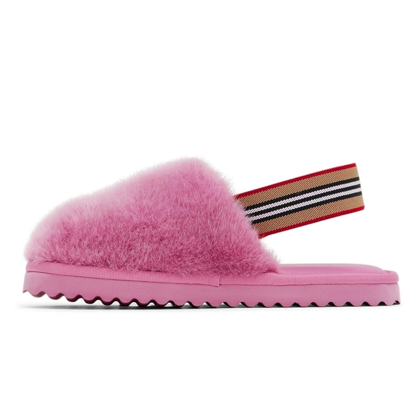 NEW Burberry Kids Pink Litherton Sandals, Pink New in Box; w/Dust Bag