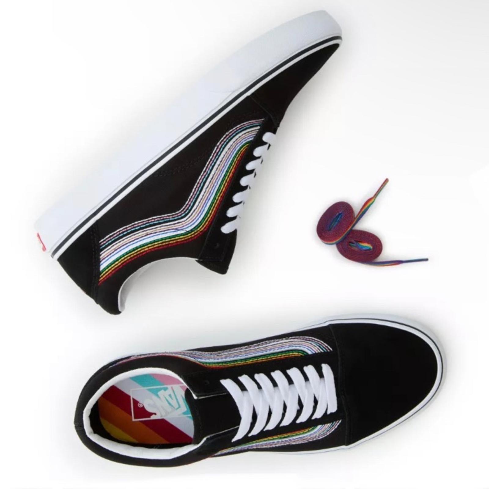 NWT Vans Old Skool Sneakers, Black Rainbow Size 6 New in Box