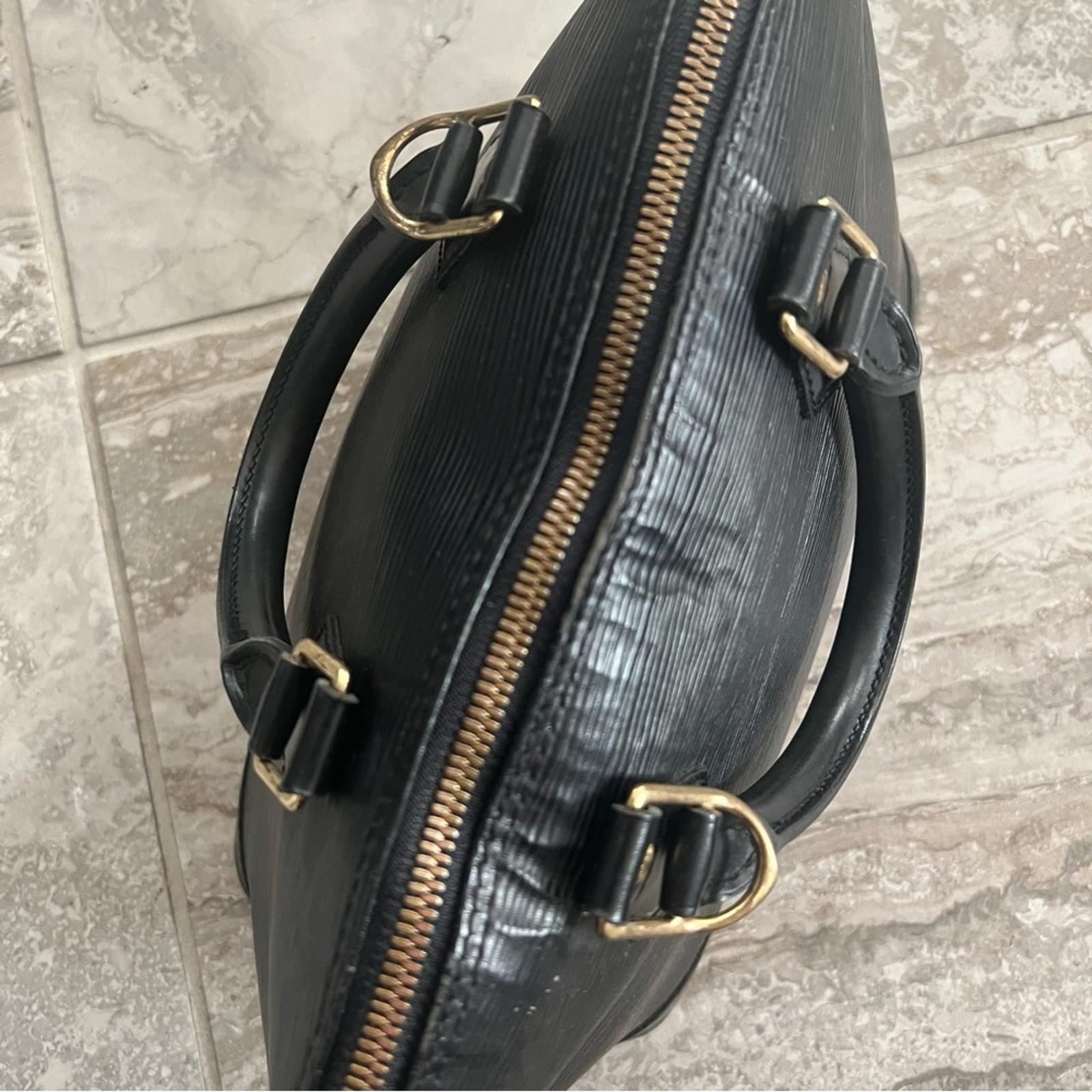 Louis Vuitton Alma PM Epi Leather Top Handle Bag Black Retail $1,394.99