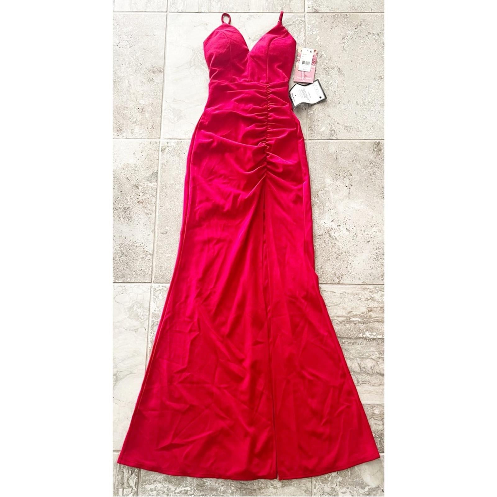 Emerald Sundae Ruched Side-Slit Slim Gown in Red, Size XS NEW w/Tag