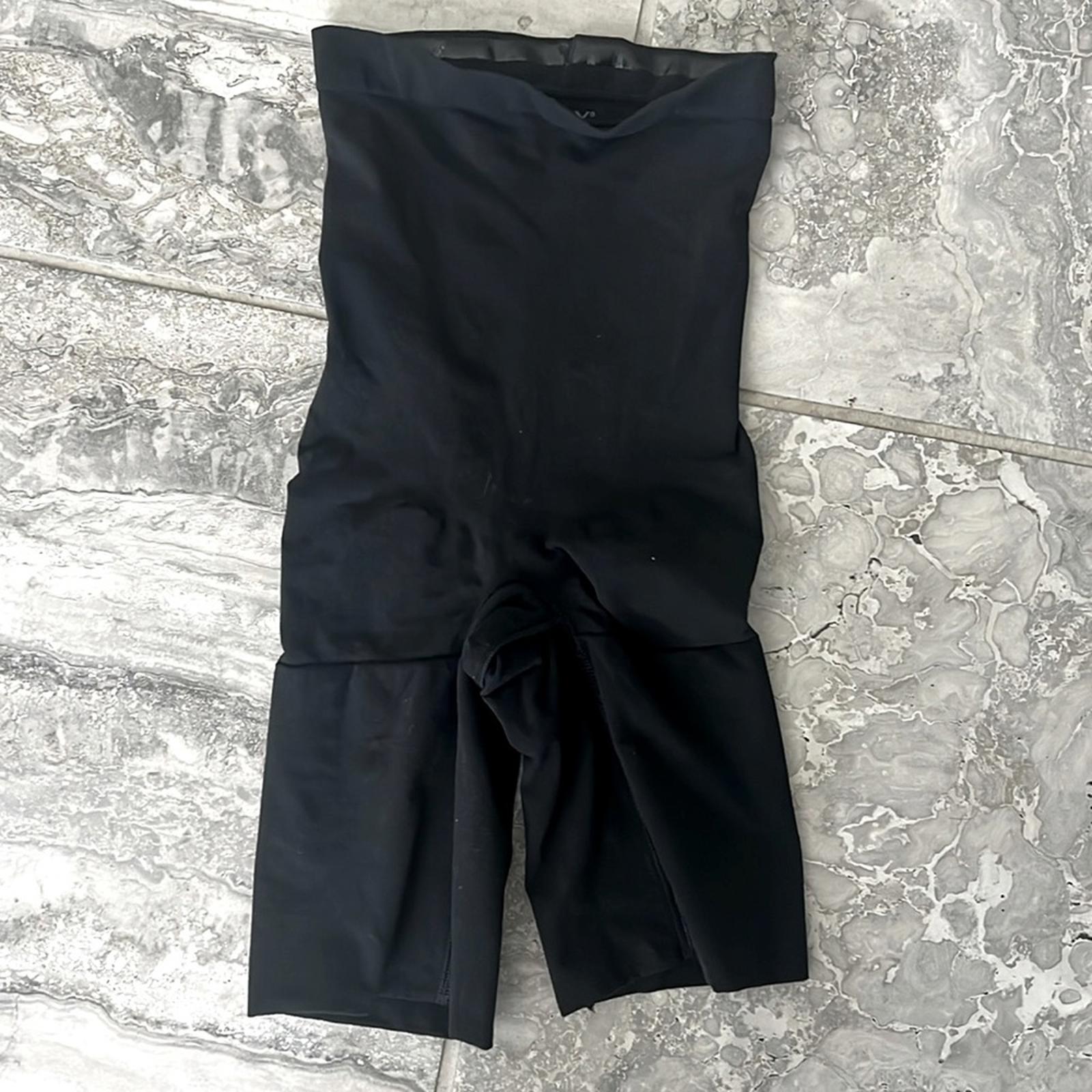 Spanx Power Series Medium Control Higher Power Short in Black, Size M EXCELLENT!