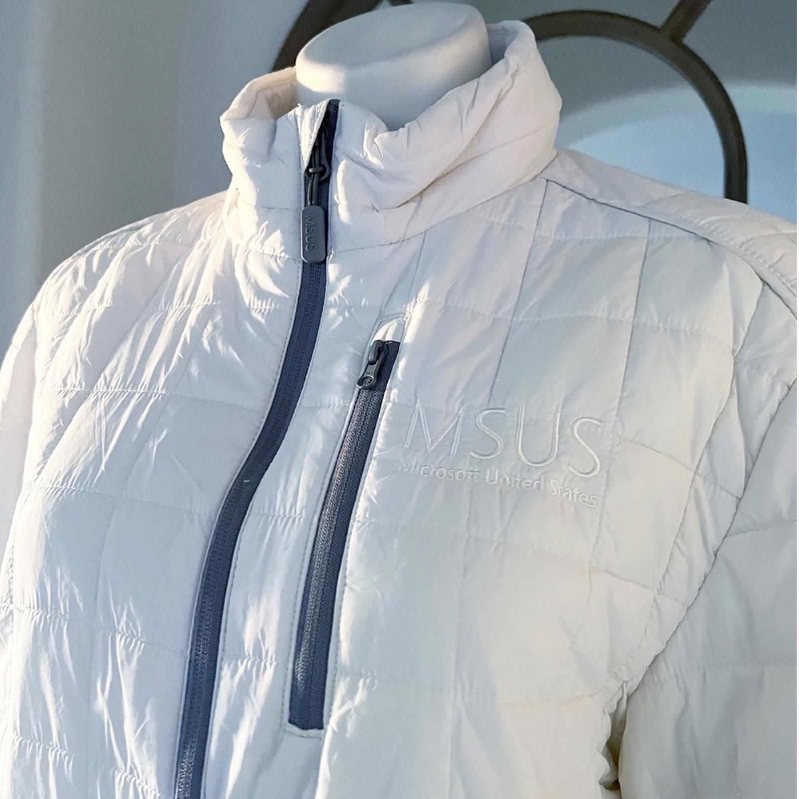 Microsoft Rainier PrimaLoft Eco Full Zip Jacket w/Concealed Stowaway Hood Size M