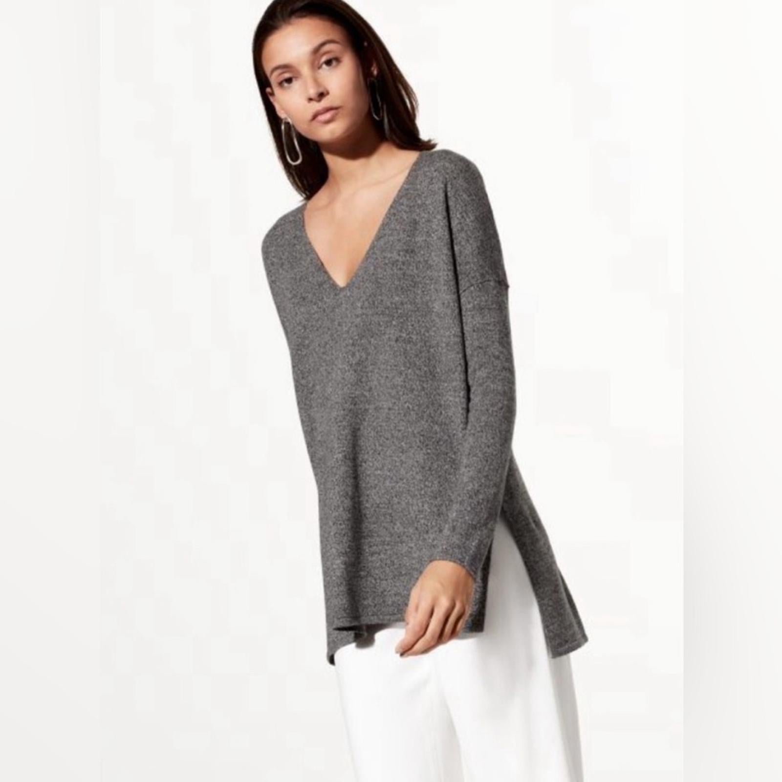 Aritzia Babaton Erin Sweater in Heather Grey Size S, EXCELLENT!