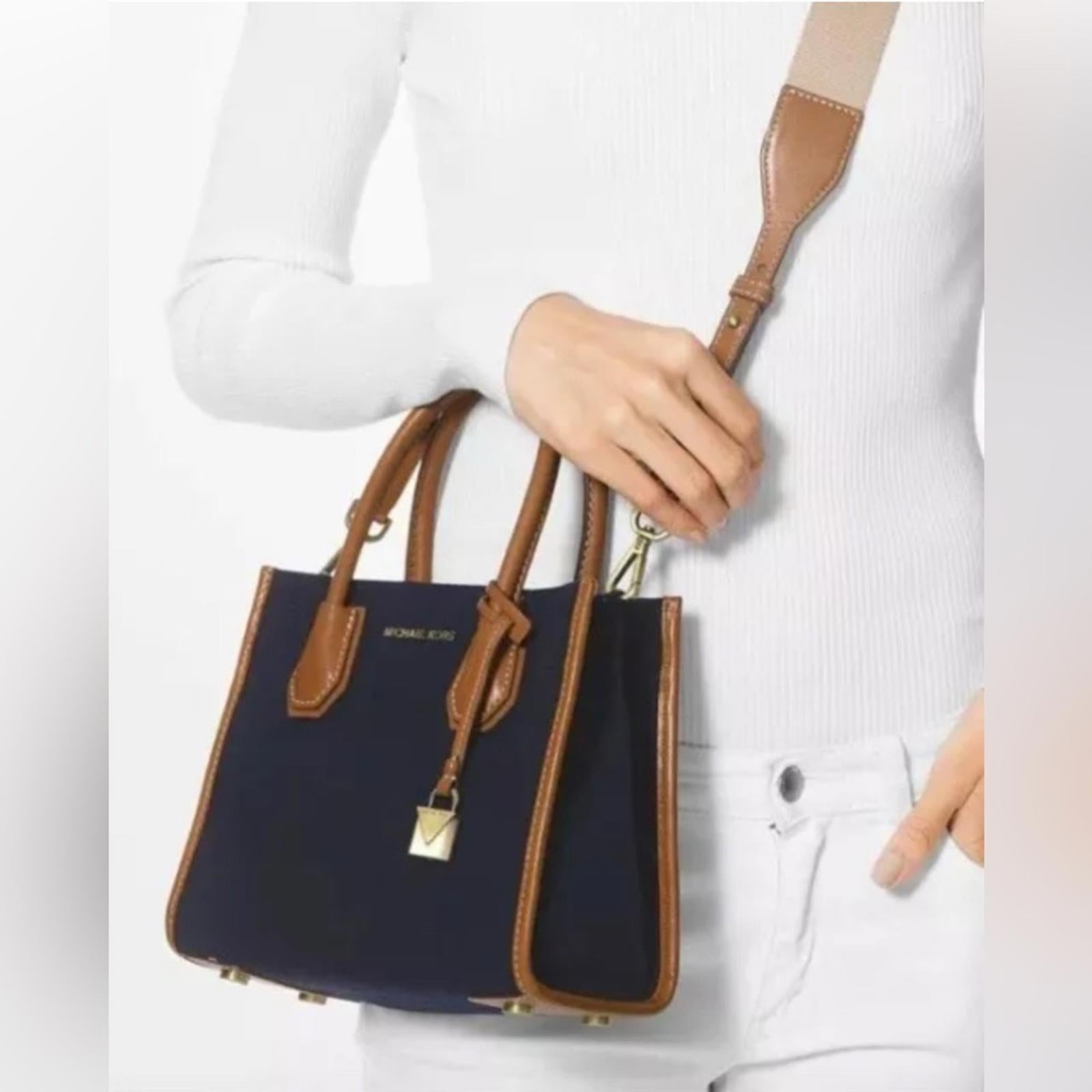 Michael Kors Mercer Canvas Crossbody, Admiral Gold EXCELLENT! Retail $228