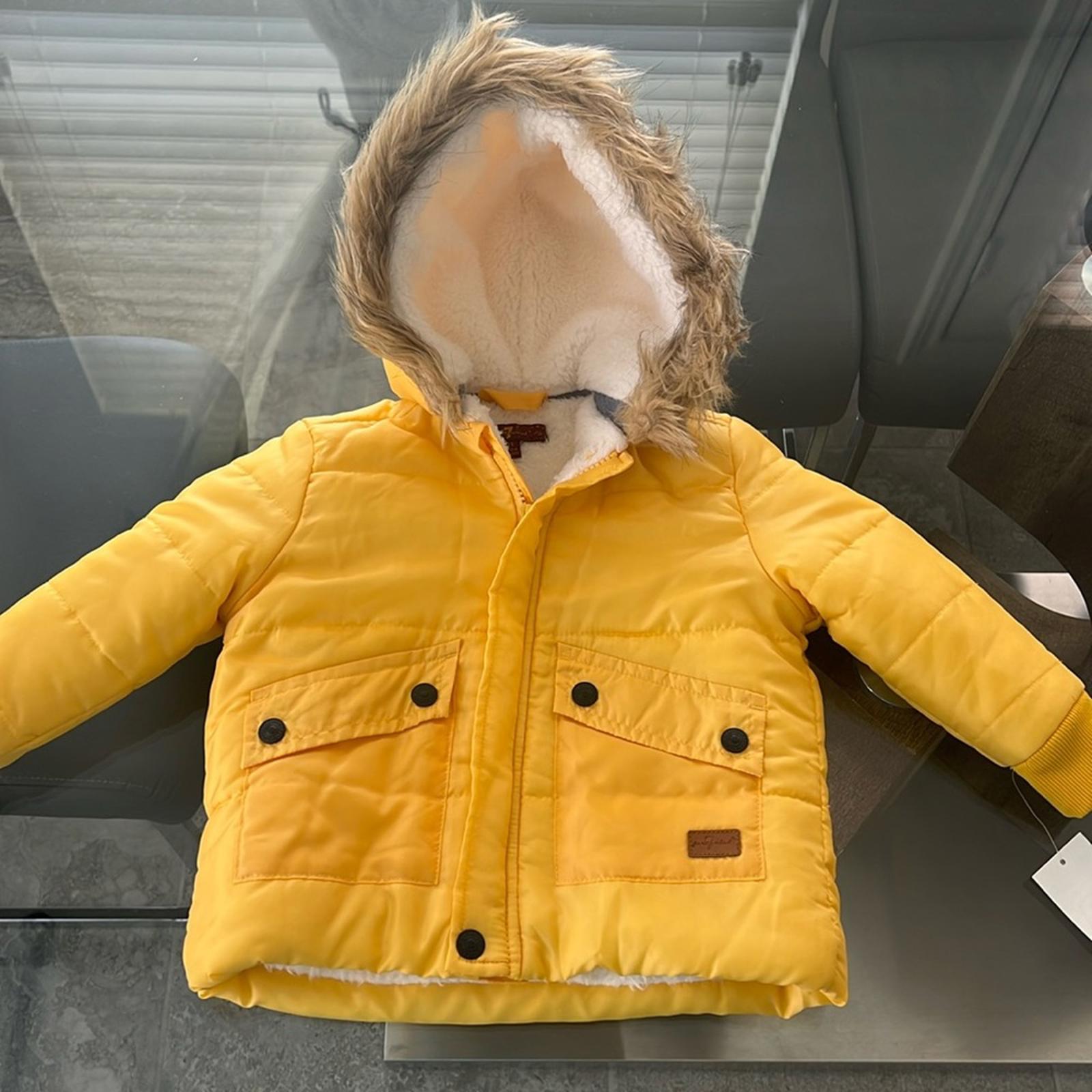 7 For All Mankind Kids Puffer Jacket in Yellow, Size 2T New w/Tag Retail $195
