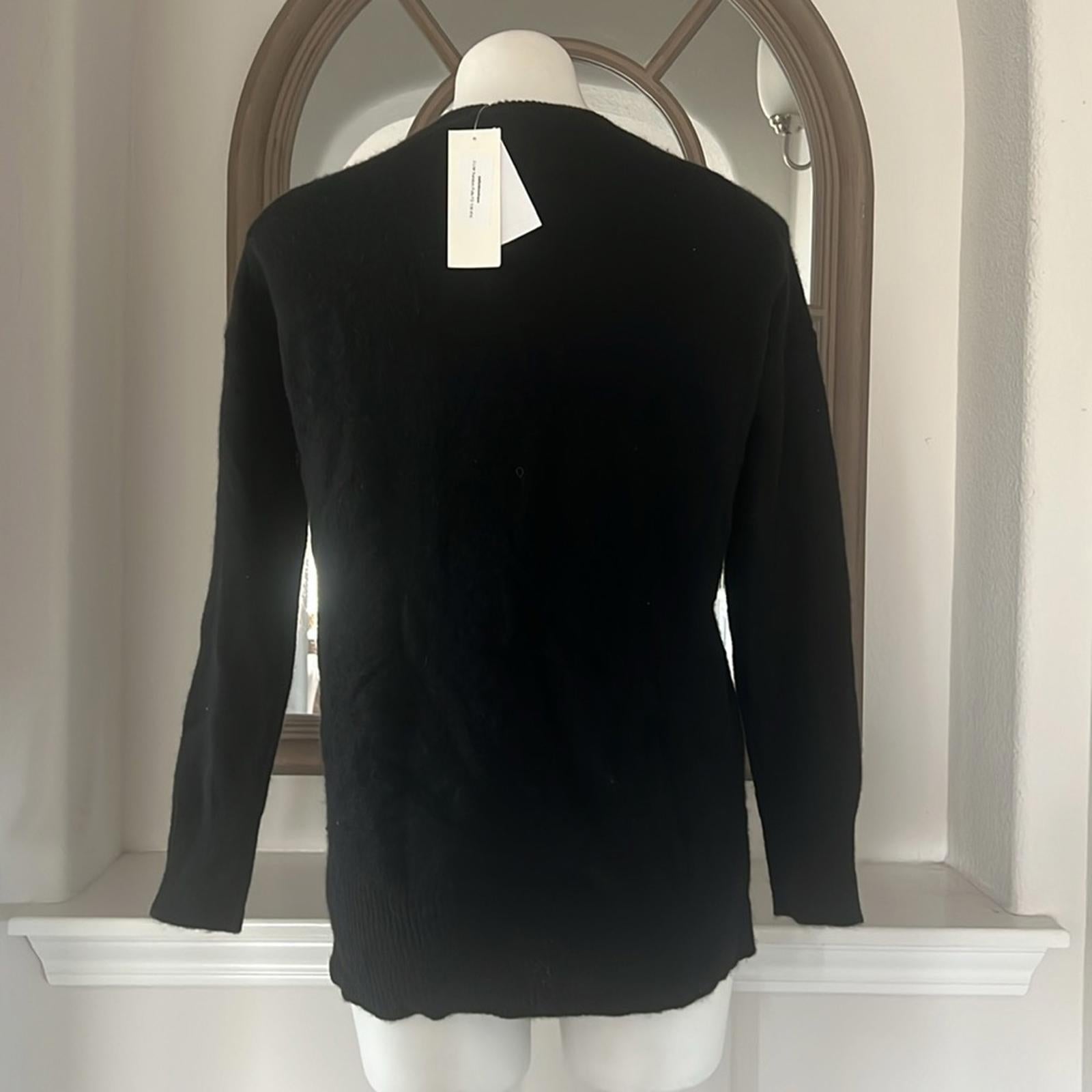 Sutton Studio Cashmere Crewneck in Black, Size XS NEW w/Tag $215
