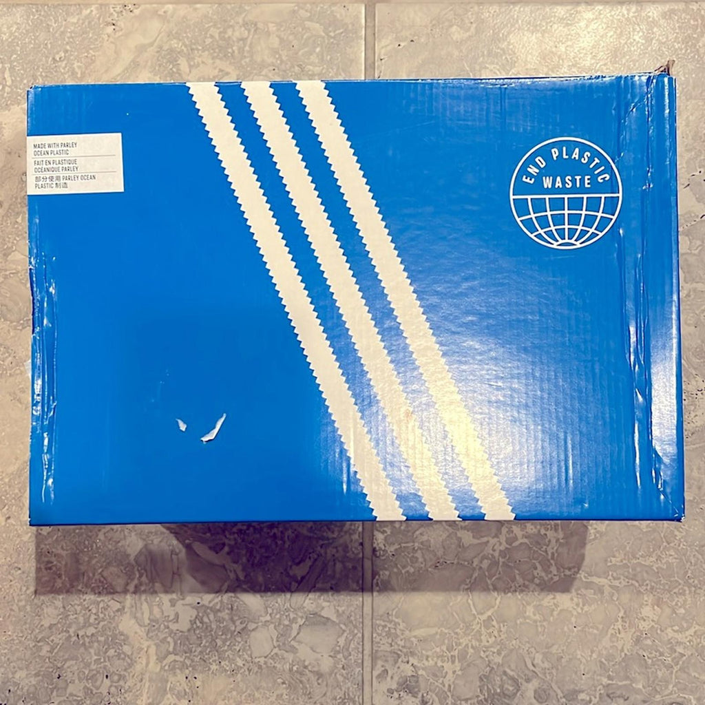 NWT Adidas Originals NMD_R1 Boost Laceless Sneakers, Size 7.5 New in Box $150
