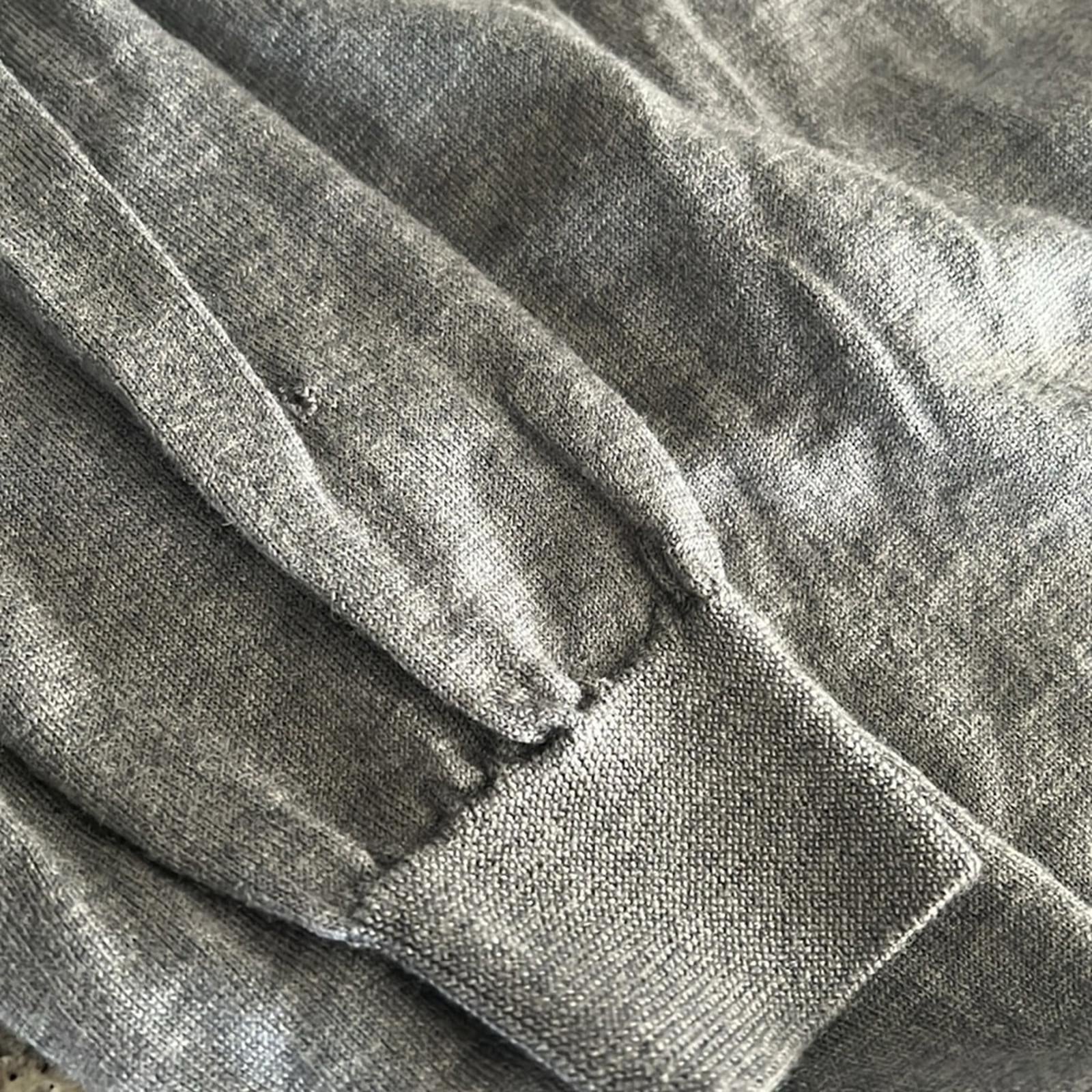 Burberry London Crewneck 3/4 Sleeve Sweater in Grey, Size M