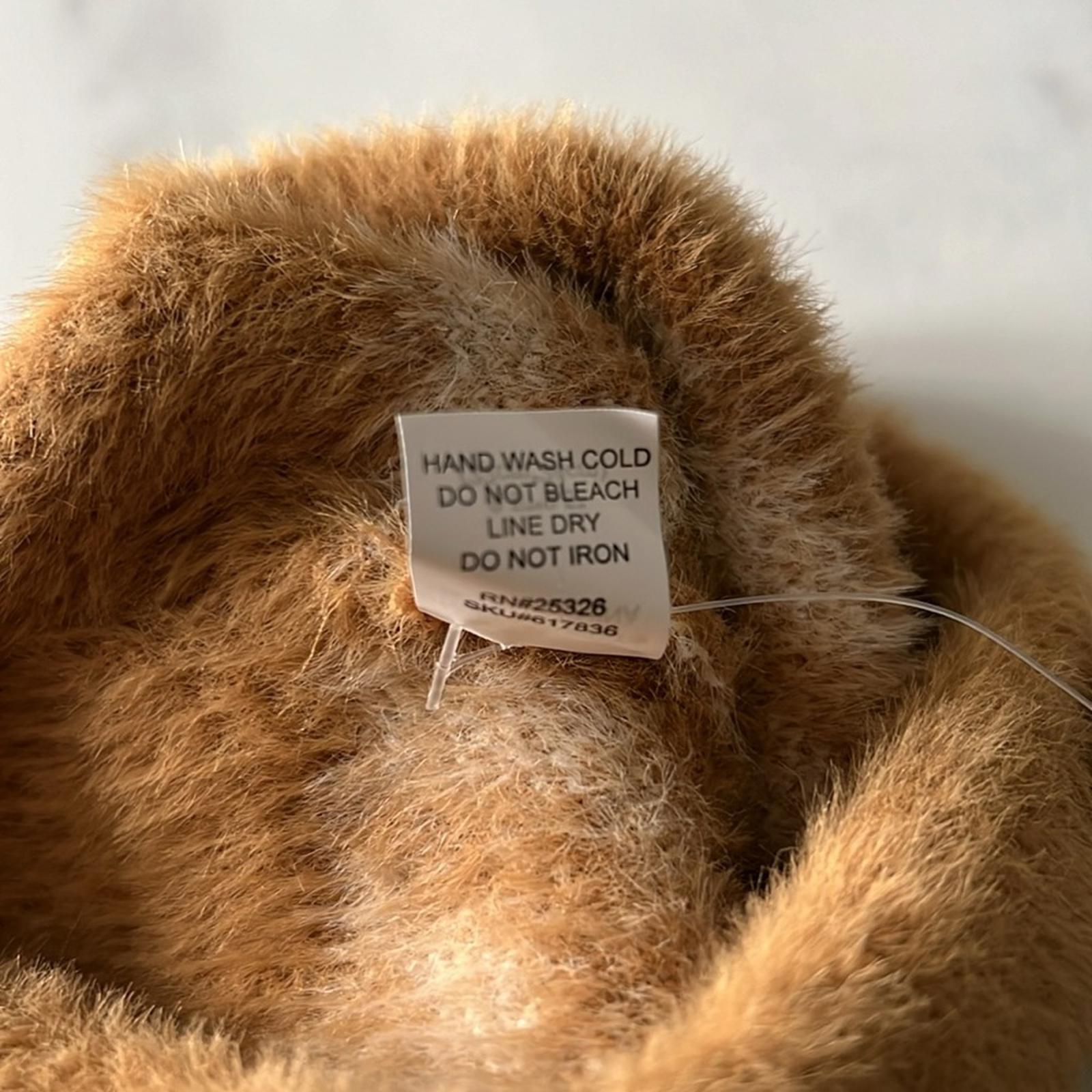 NEW Fur Animal Print Beanie Hat, Tan & White New w/Tag