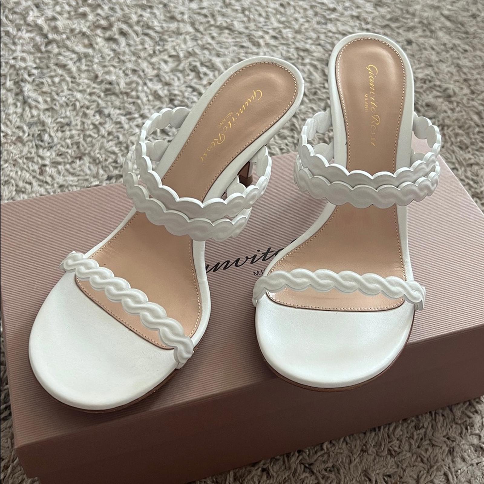 Gianvito Rossi 70 Leather Sandals in White, Size 37.5, New in Box w/DustBag
