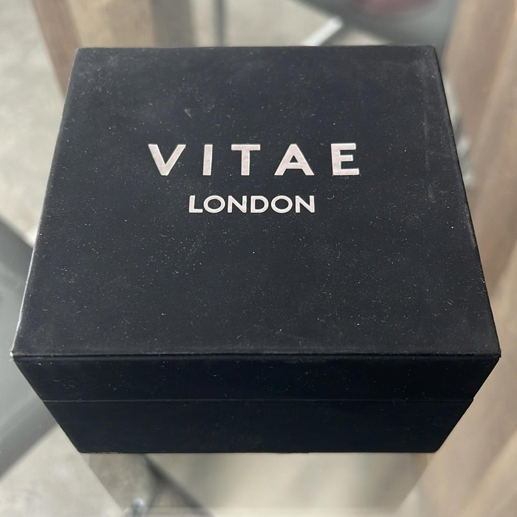 Vitae London Elmington Stainless Steel Bracelet Watch 36mm Silver New w/Tag $259