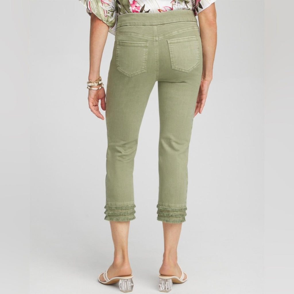Chico’s Denim Trip Fray Hem Pull-On Capris in Jardin Green Size 3 US16 New w/Tag