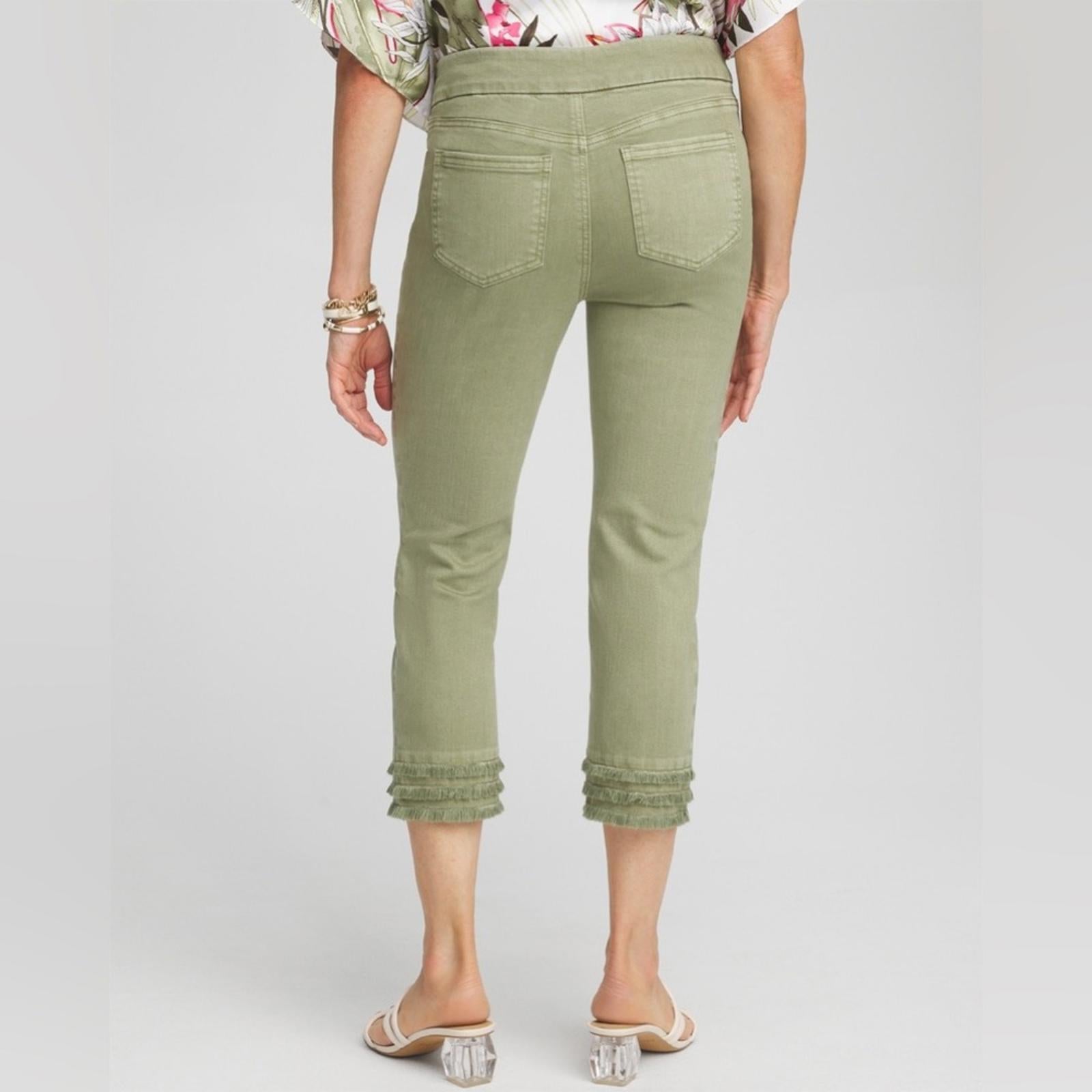 Chico’s Denim Trip Fray Hem Pull-On Capris in Jardin Green Size 3 US16 New w/Tag