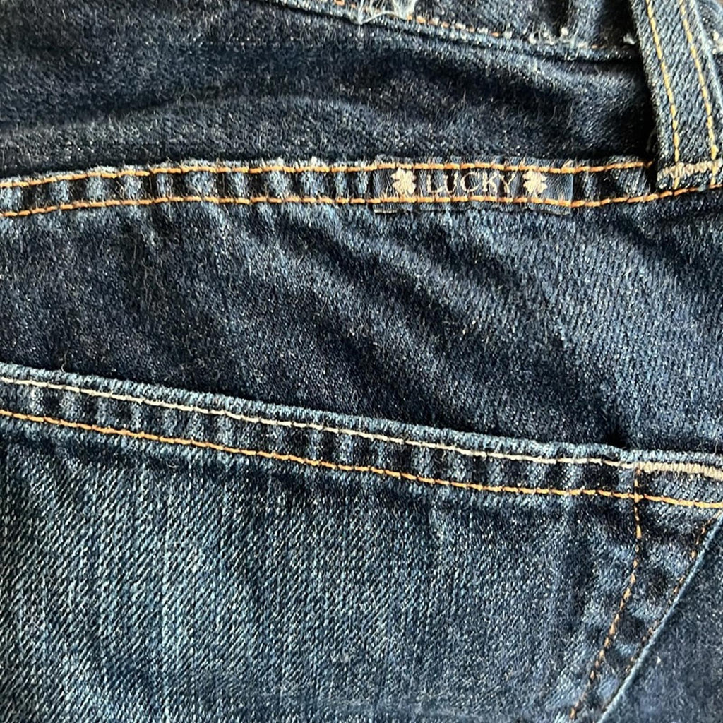 Lucky Brand 221 Original Straight Jeans, Blue Wash Size 33 X 32 EXCELLENT!