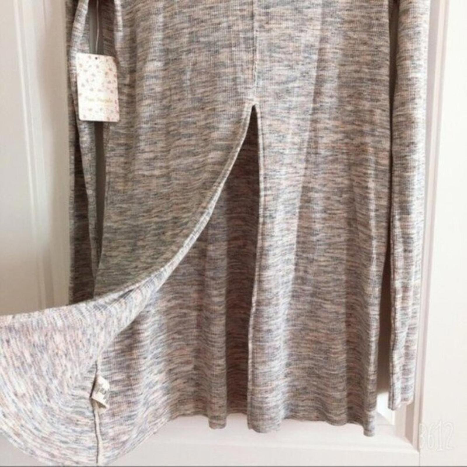 Free People Stone Cold Turtleneck Knit Top/Sweater w/Split Back Size S New w/Tag
