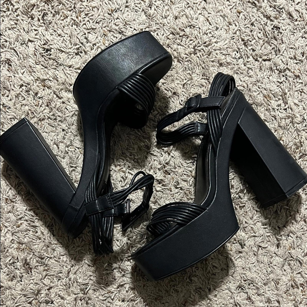 Aqua SWEET Faux Leather Square Toe Block Heel Sandals, Size 8.5, NEW in Box