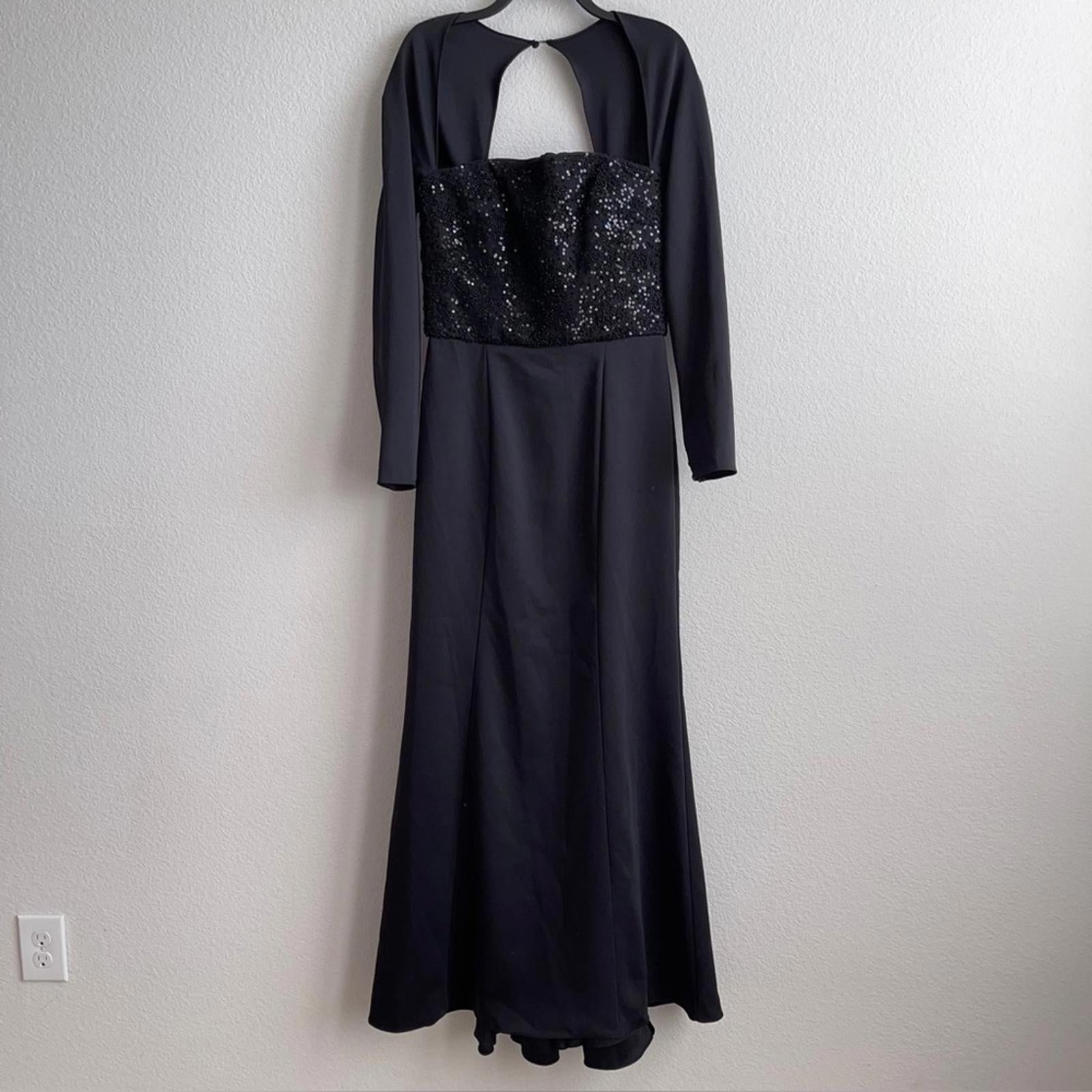 Amsale Sequined Beaded Bodice Gown, Stretch Crepe in Black, Size 10 NEW w/Tag